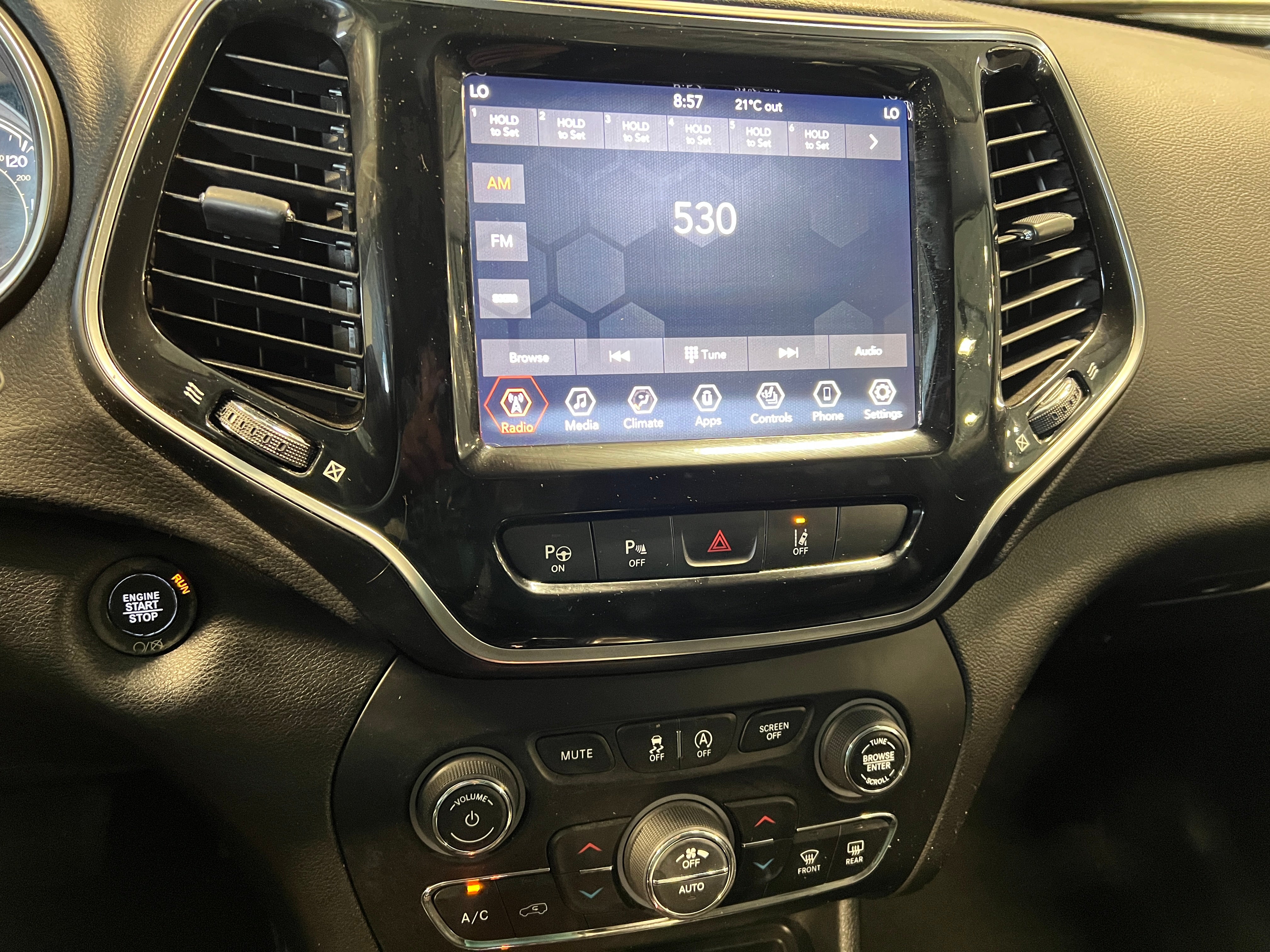 2019 Jeep Cherokee Limited Edition 3