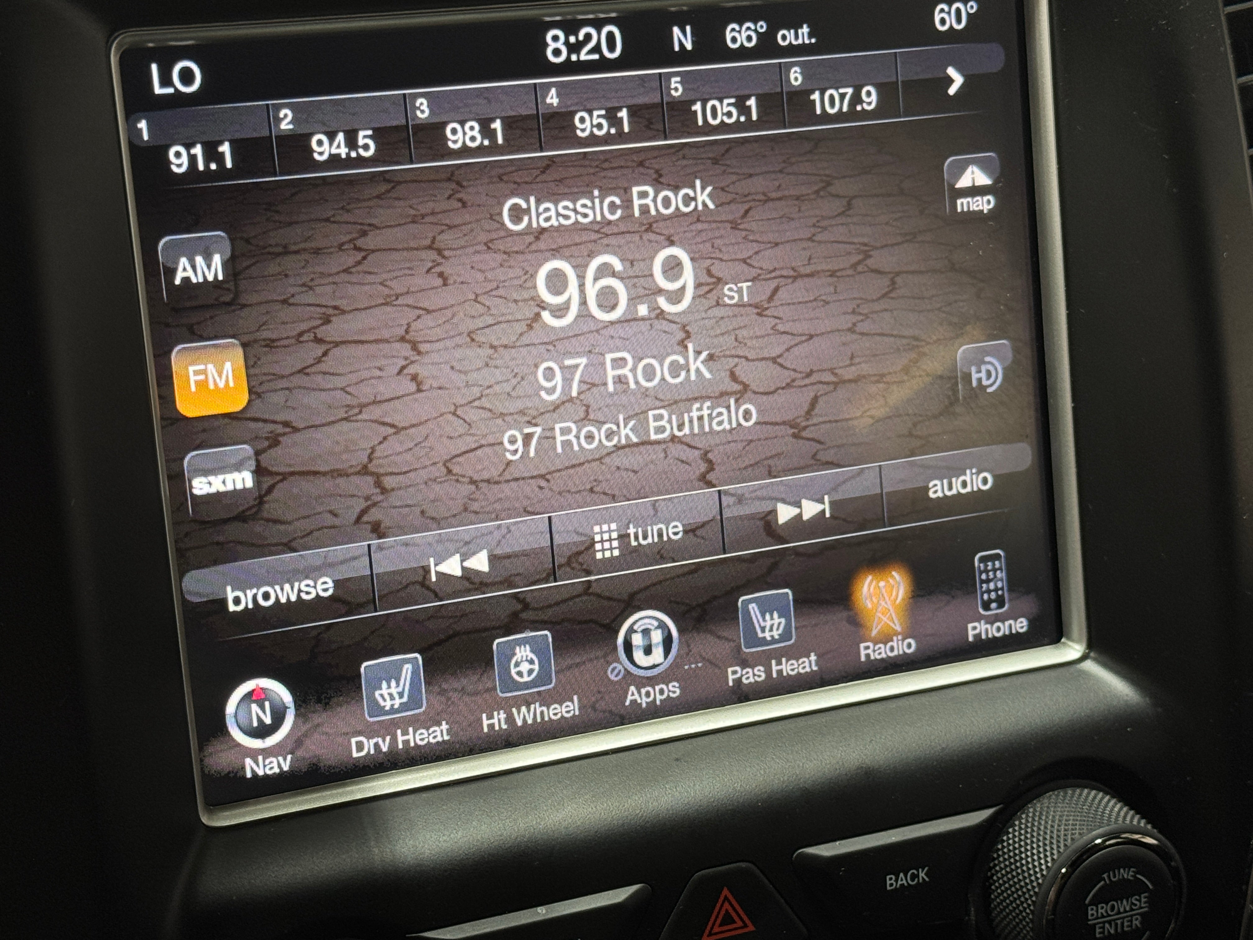 2015 Jeep Grand Cherokee Overland 3
