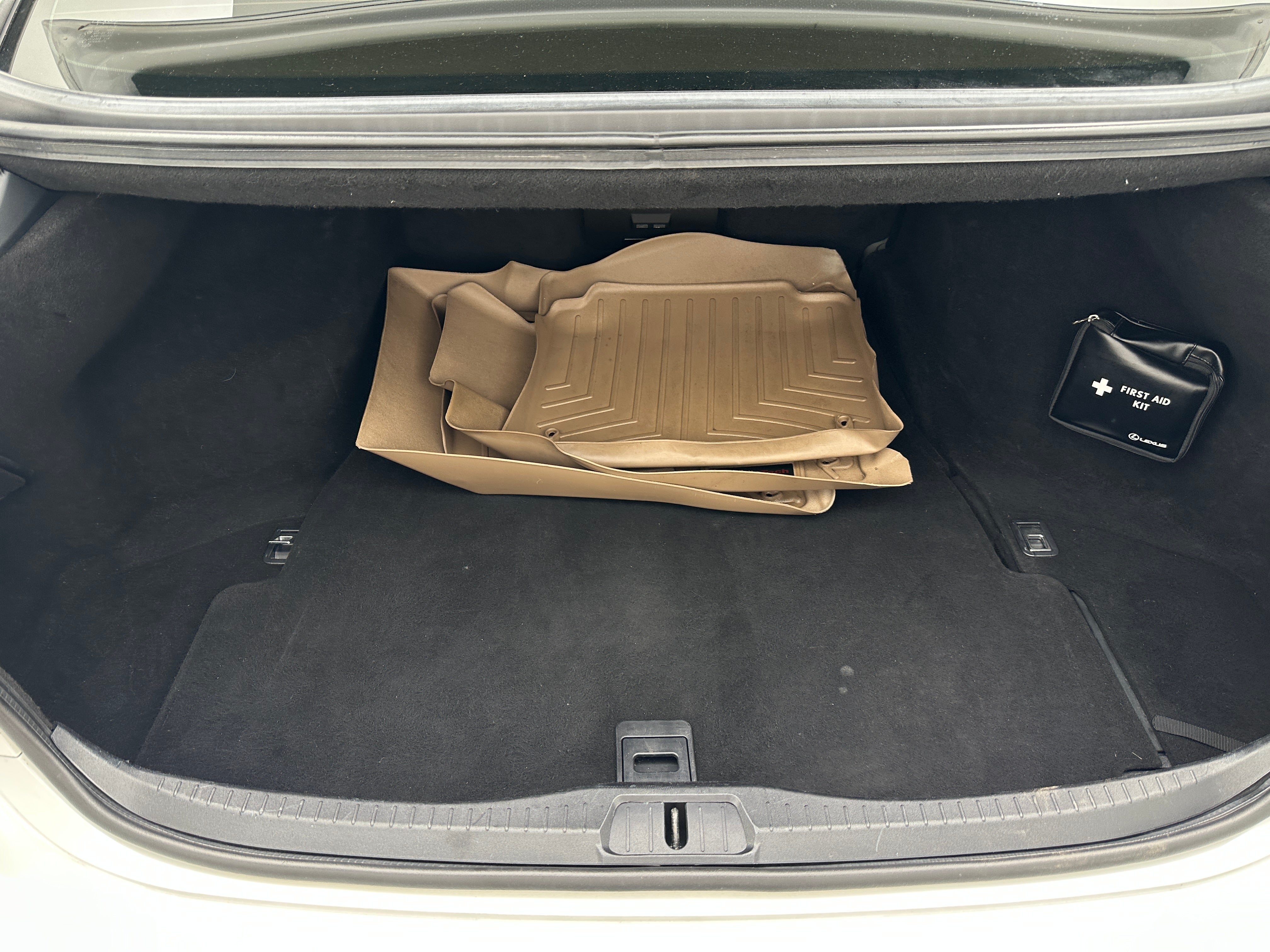 Thumbnail: 2010 Lexus LS - 6