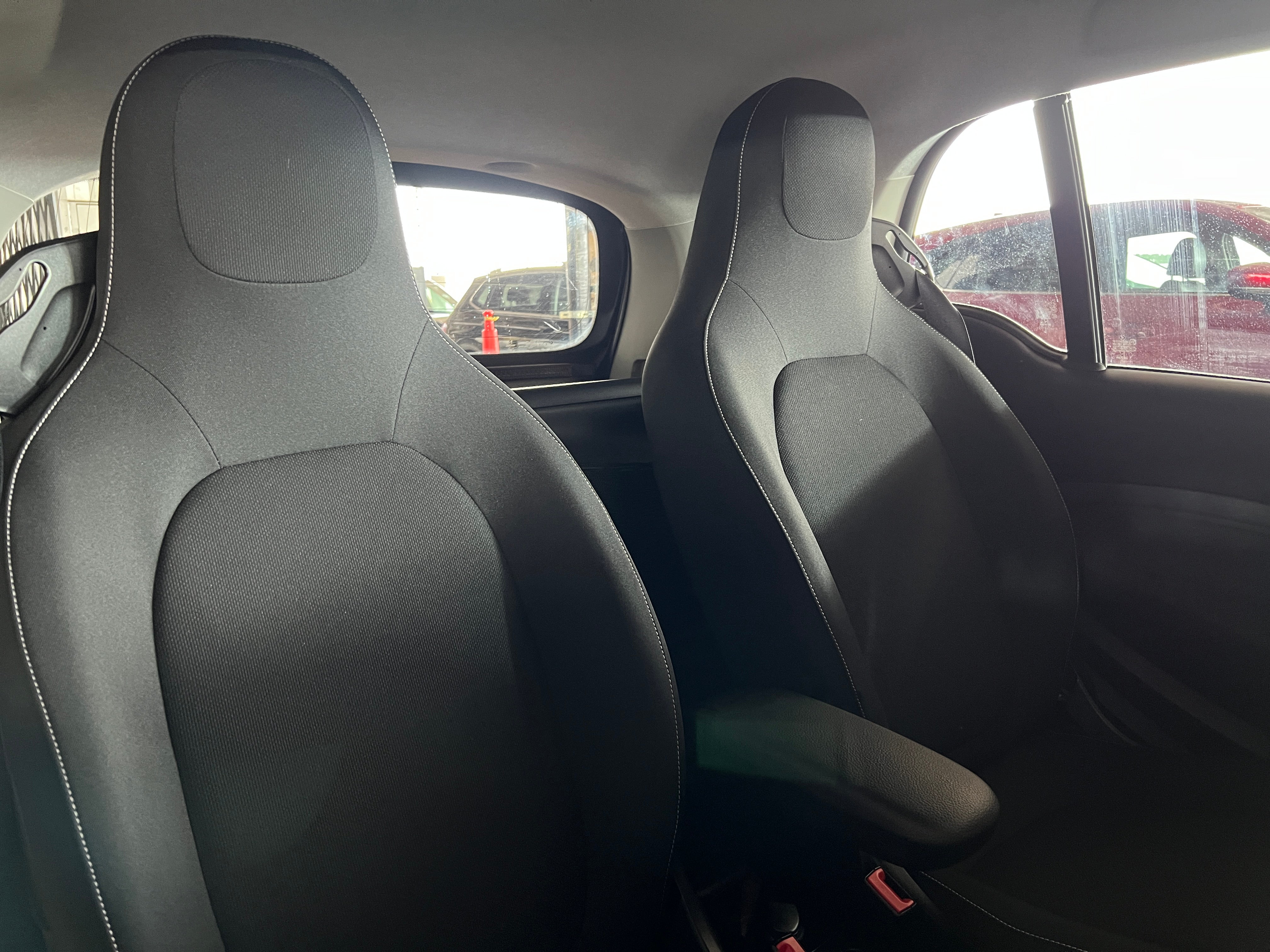 2018 smart fortwo Passion 2