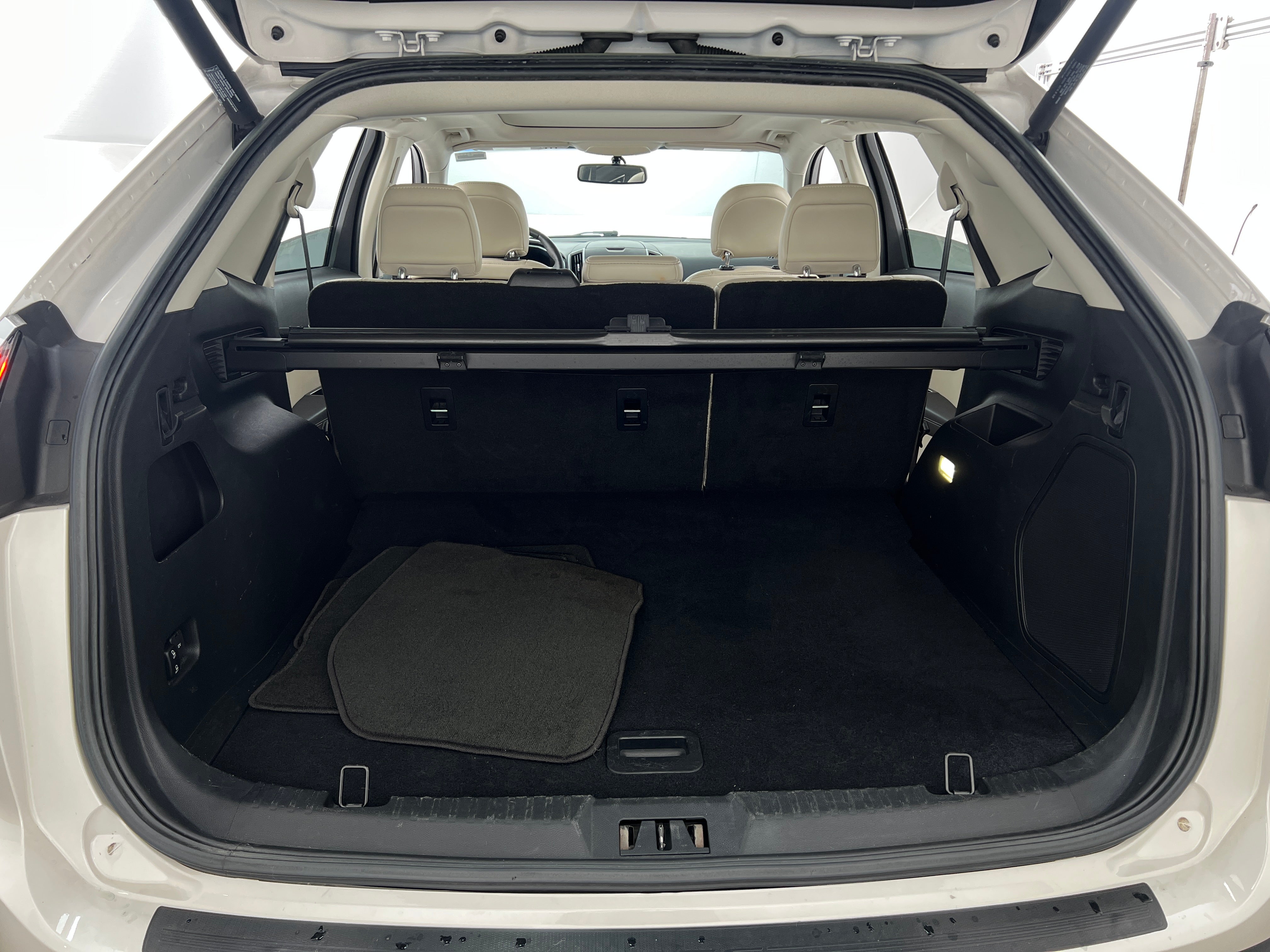 Thumbnail: 2016 Ford Edge - 6