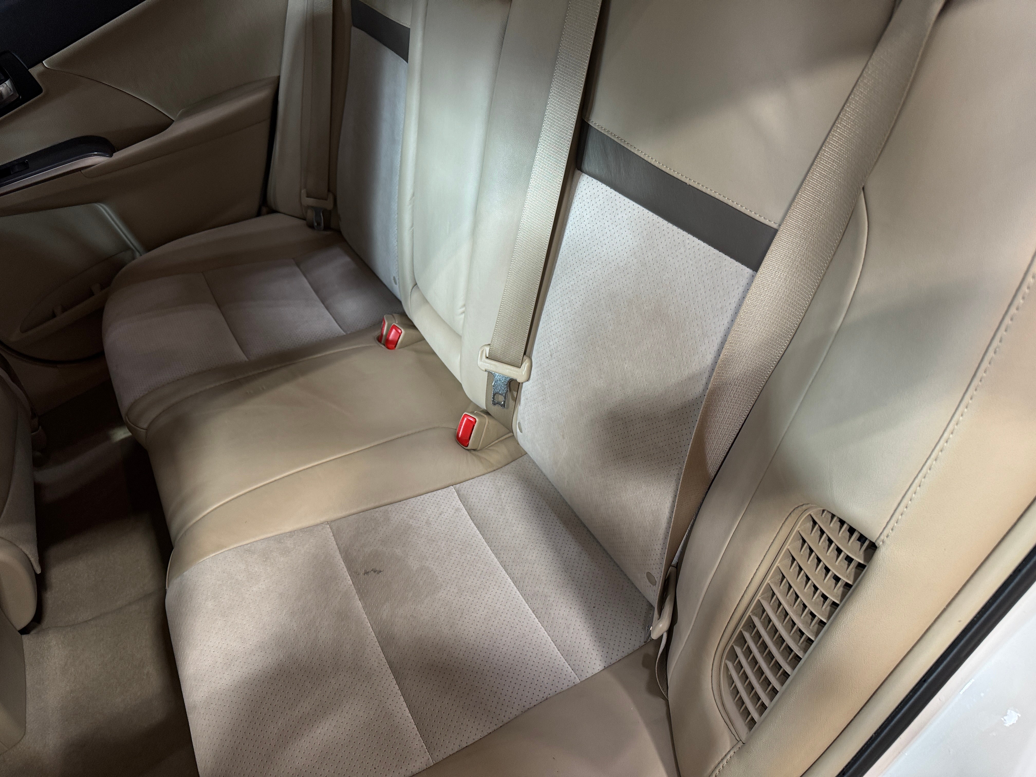 2012 Toyota Camry XLE 6
