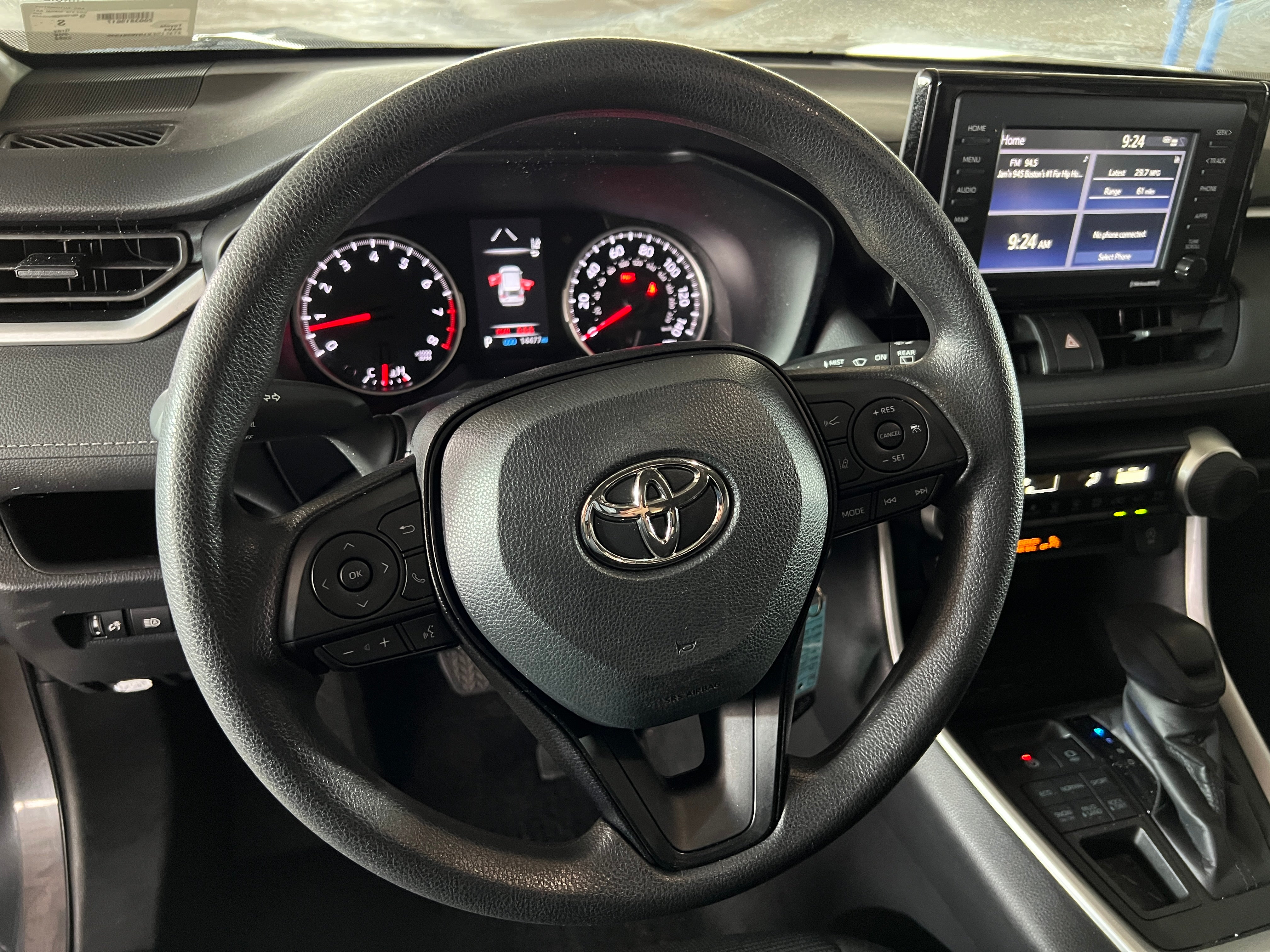 2022 Toyota RAV4 LE 5