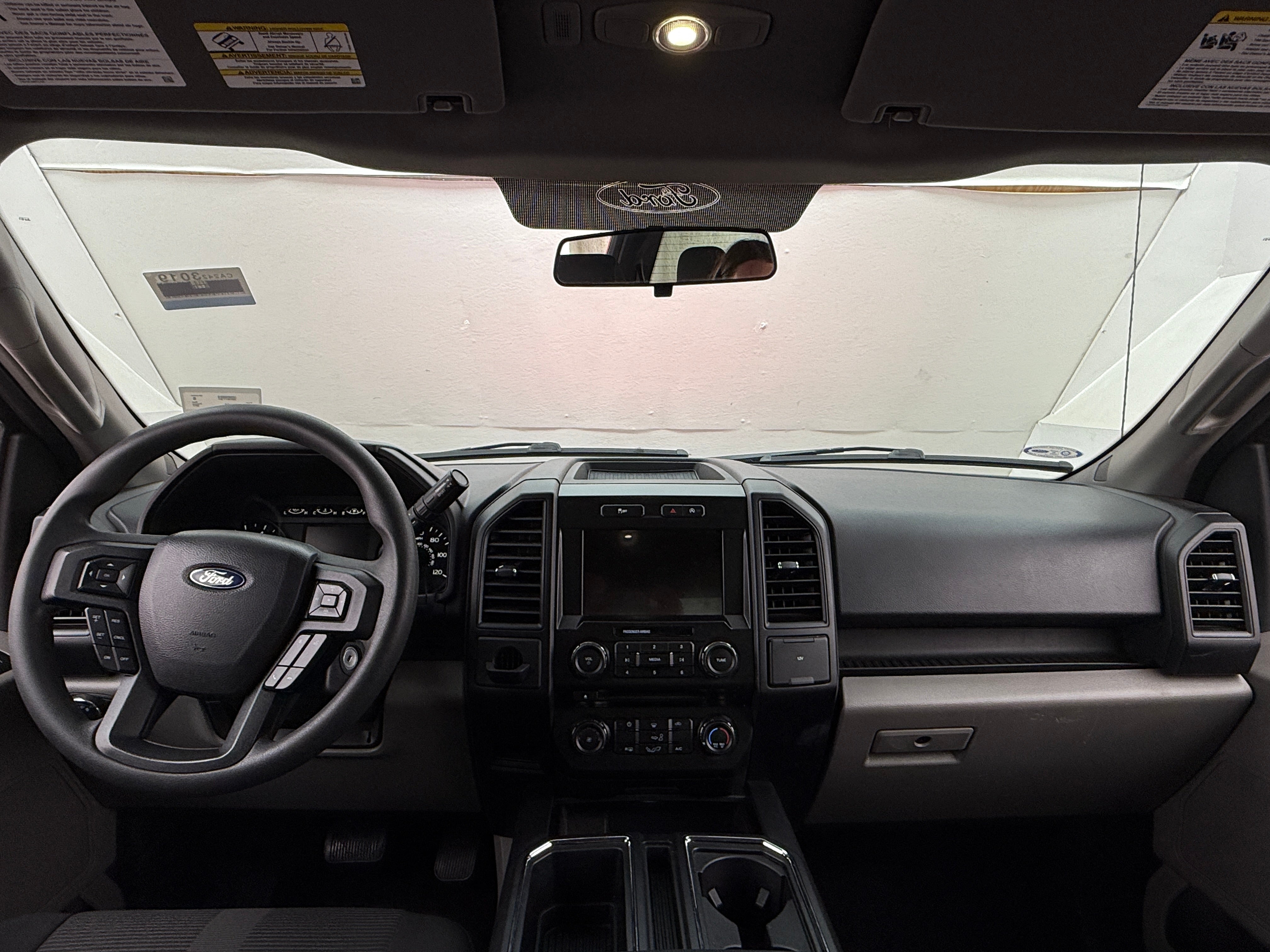2017 Ford Econoline E-150 3