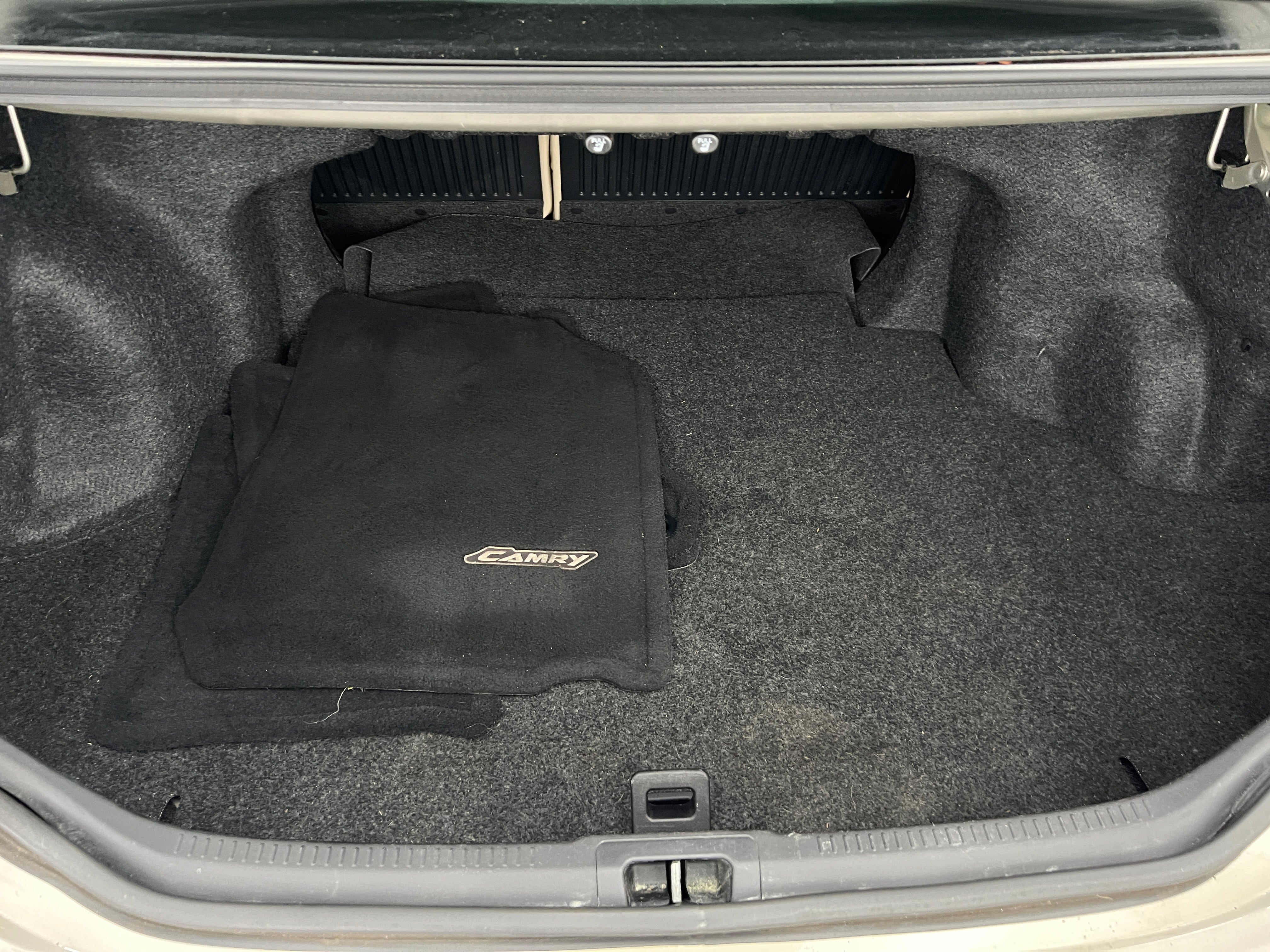 2014 Toyota Camry L 7
