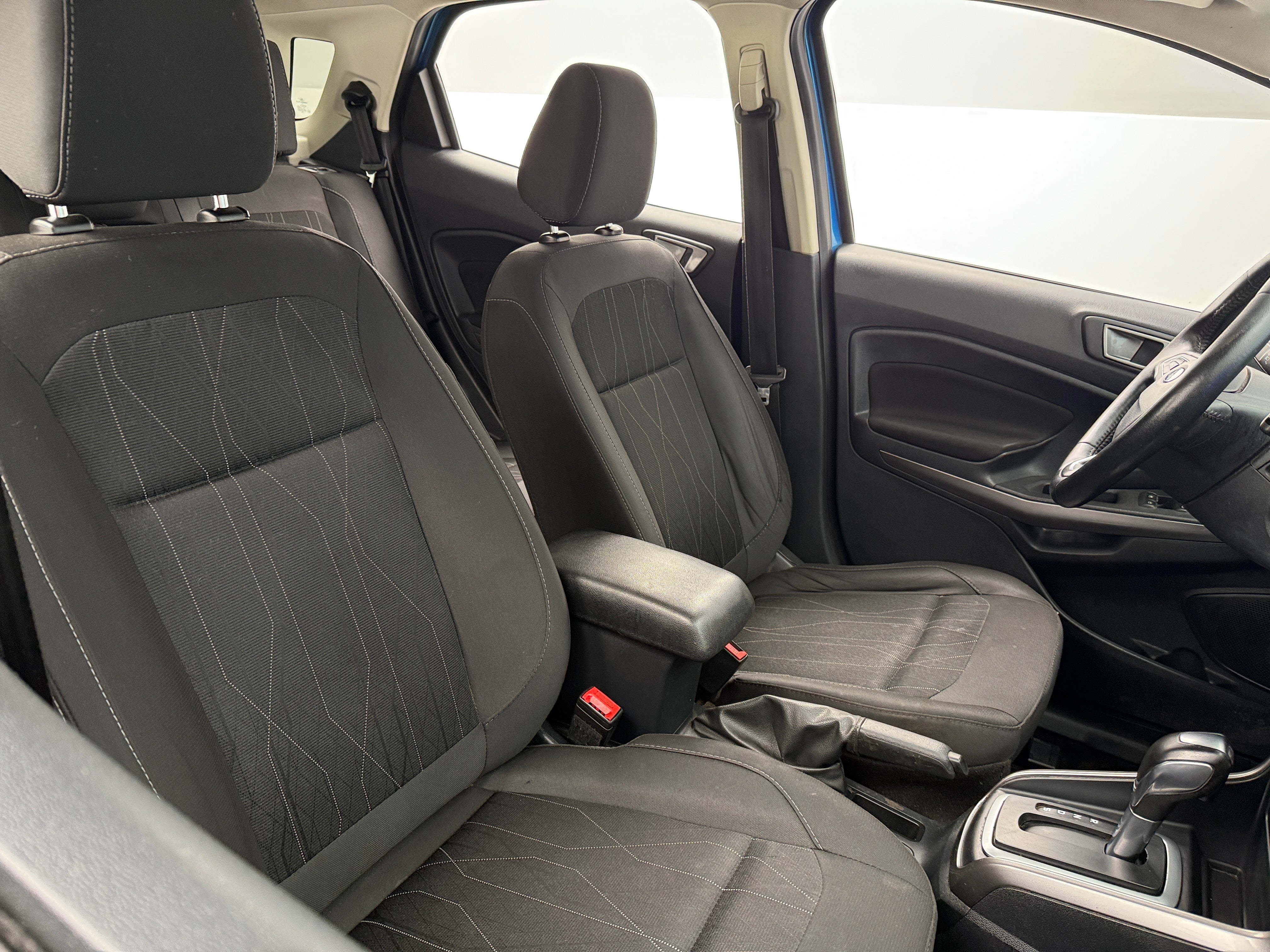 2020 Ford EcoSport SE 2
