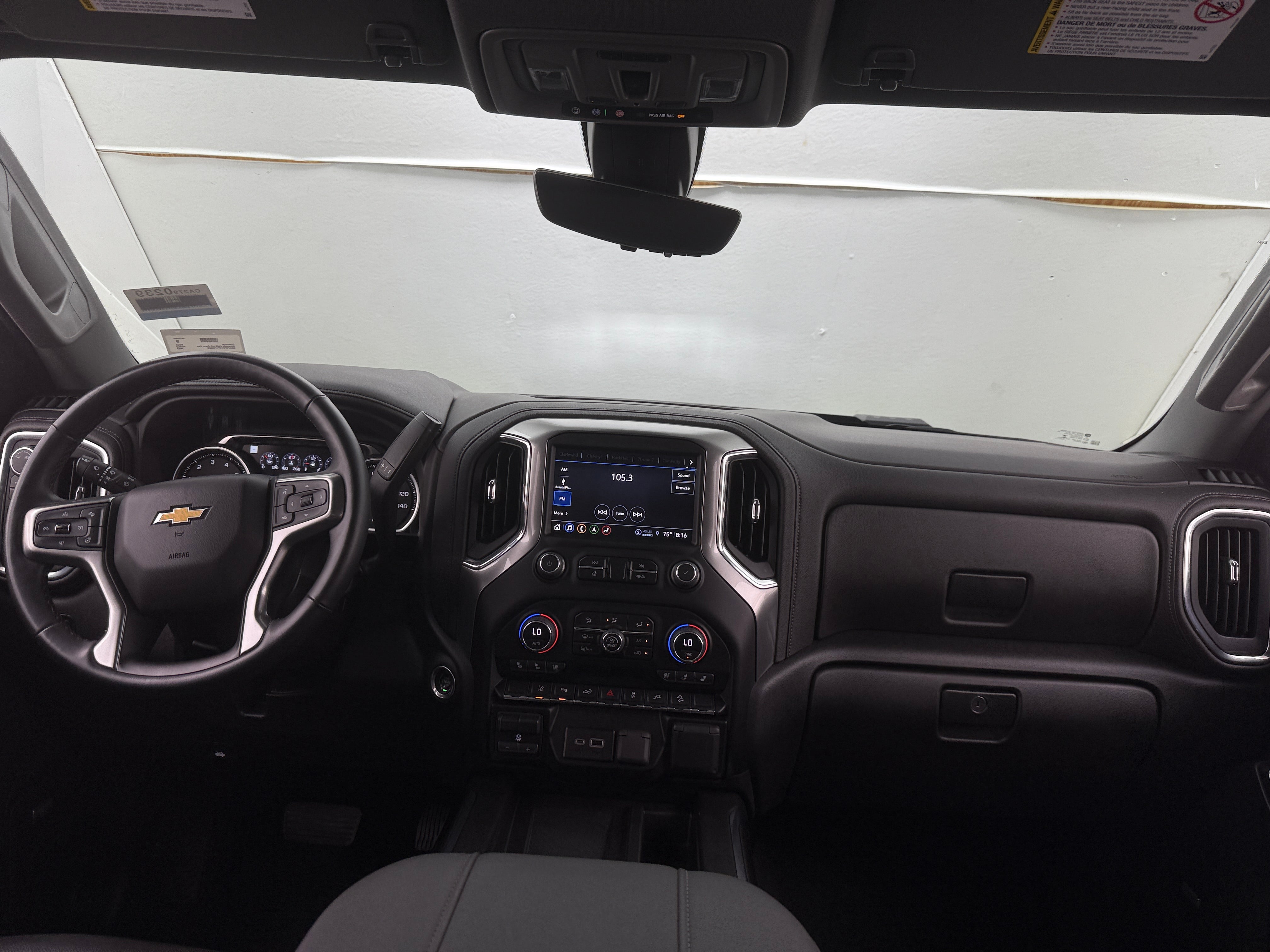 Thumbnail: 2023 Chevrolet Silverado 2500 - 3
