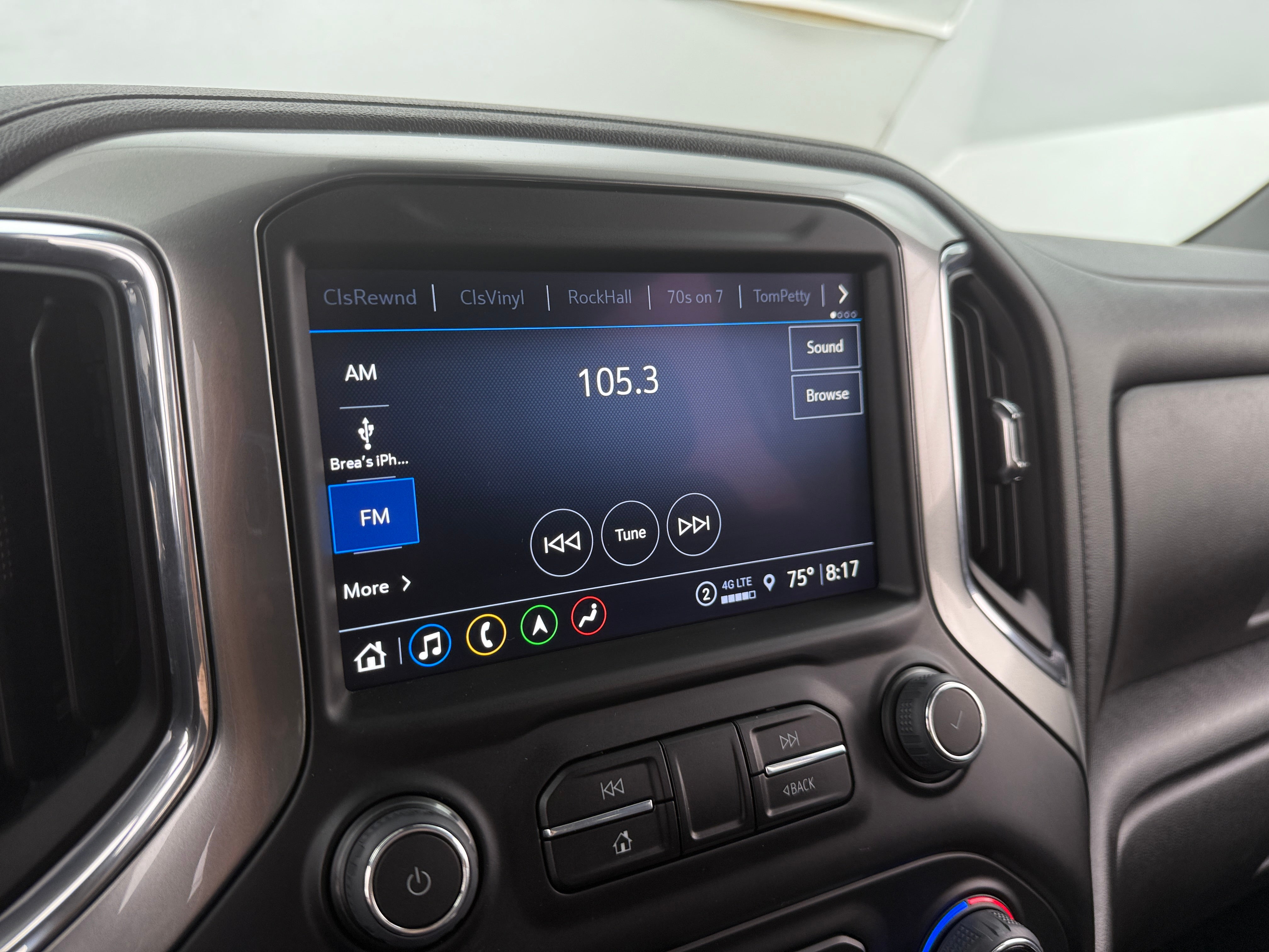 Thumbnail: 2023 Chevrolet Silverado 2500 - 4