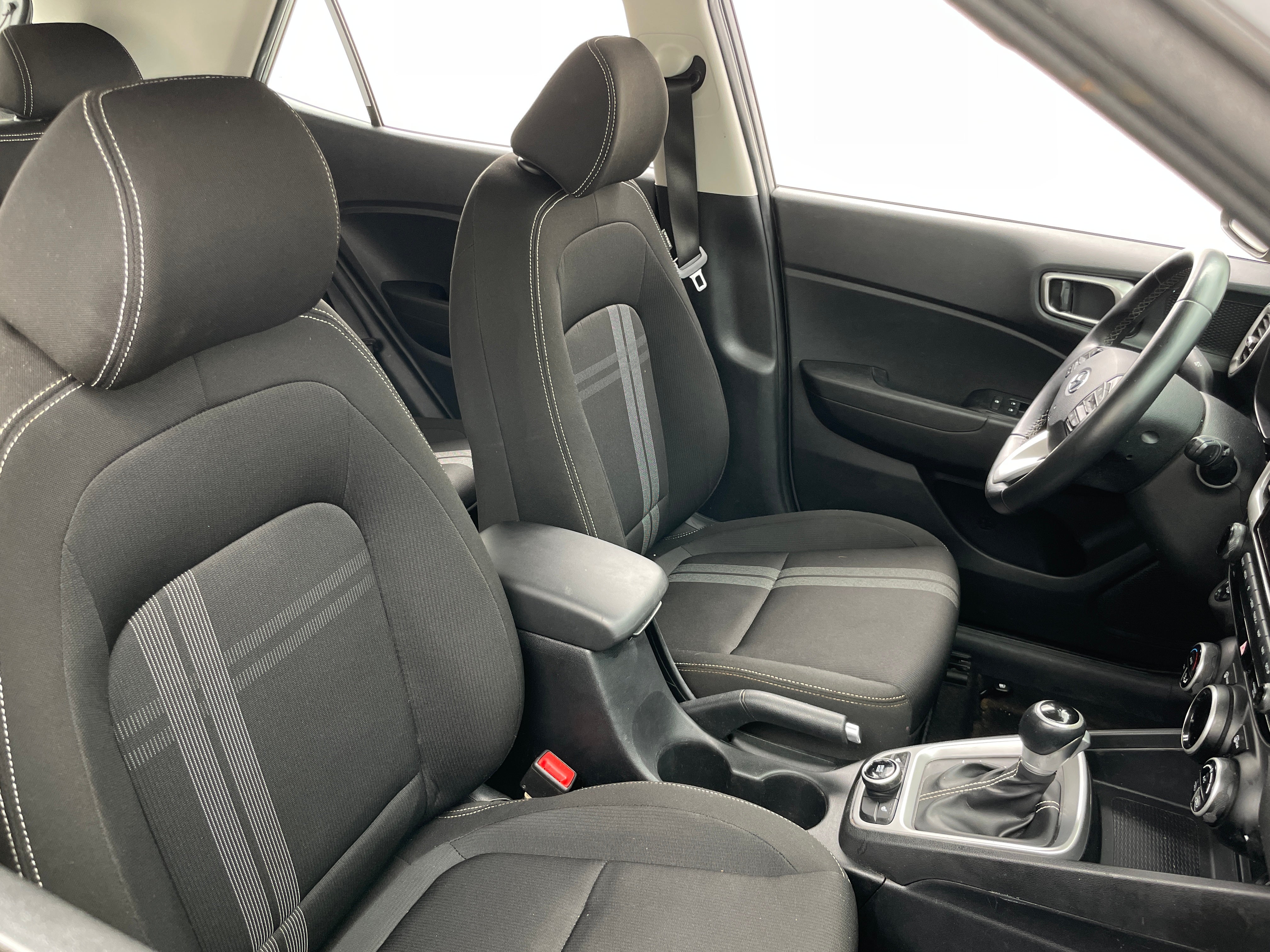 2021 Hyundai Venue SEL 2