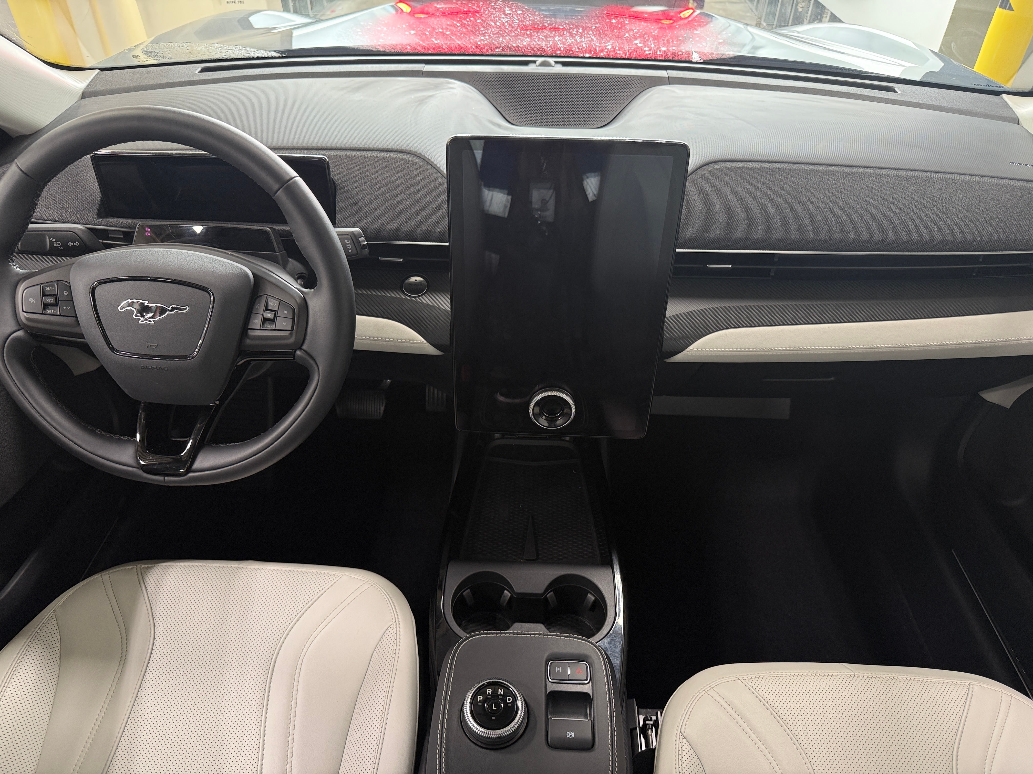 2023 Ford Mustang Mach-E Premium 2