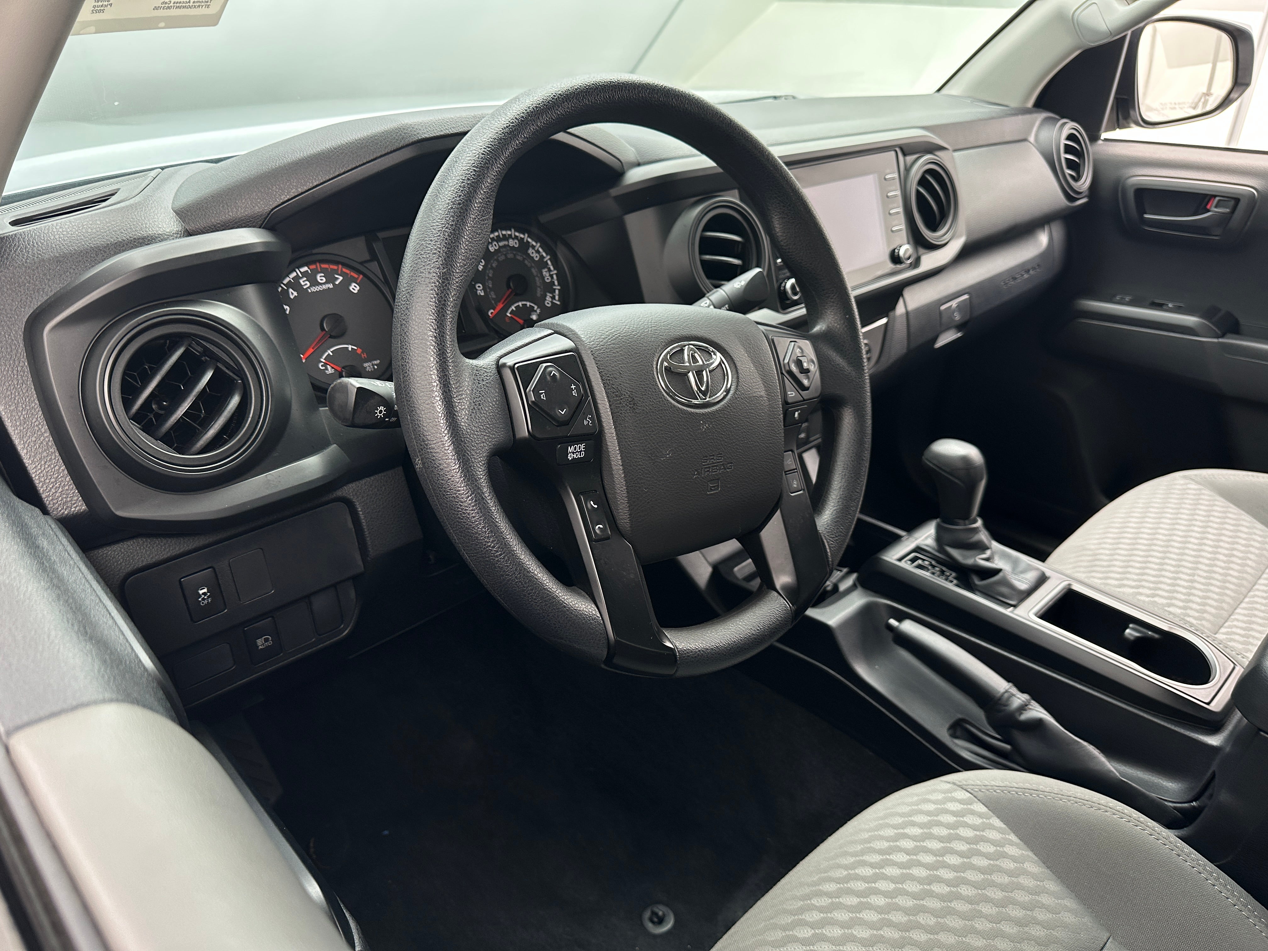 2022 Toyota Tacoma SR 3