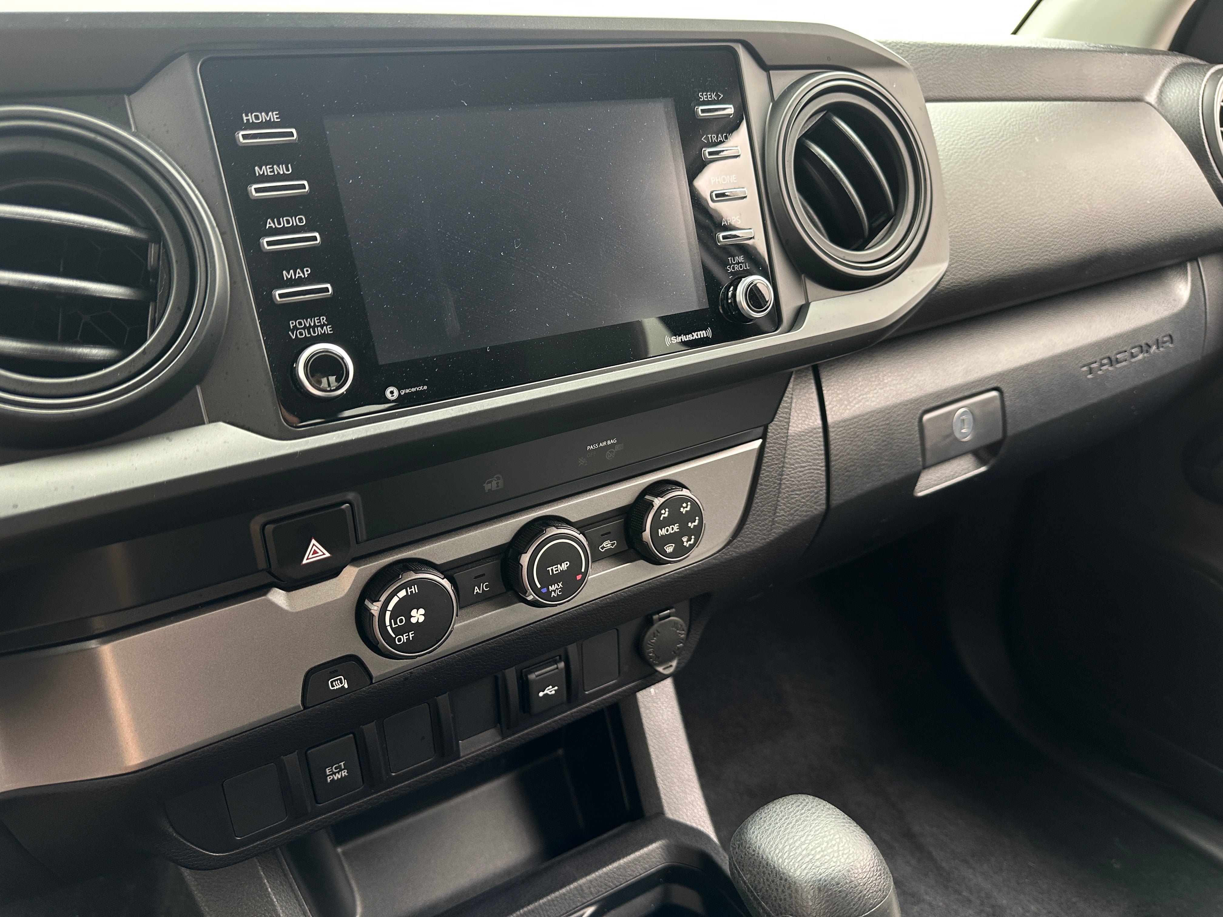 2022 Toyota Tacoma SR 4