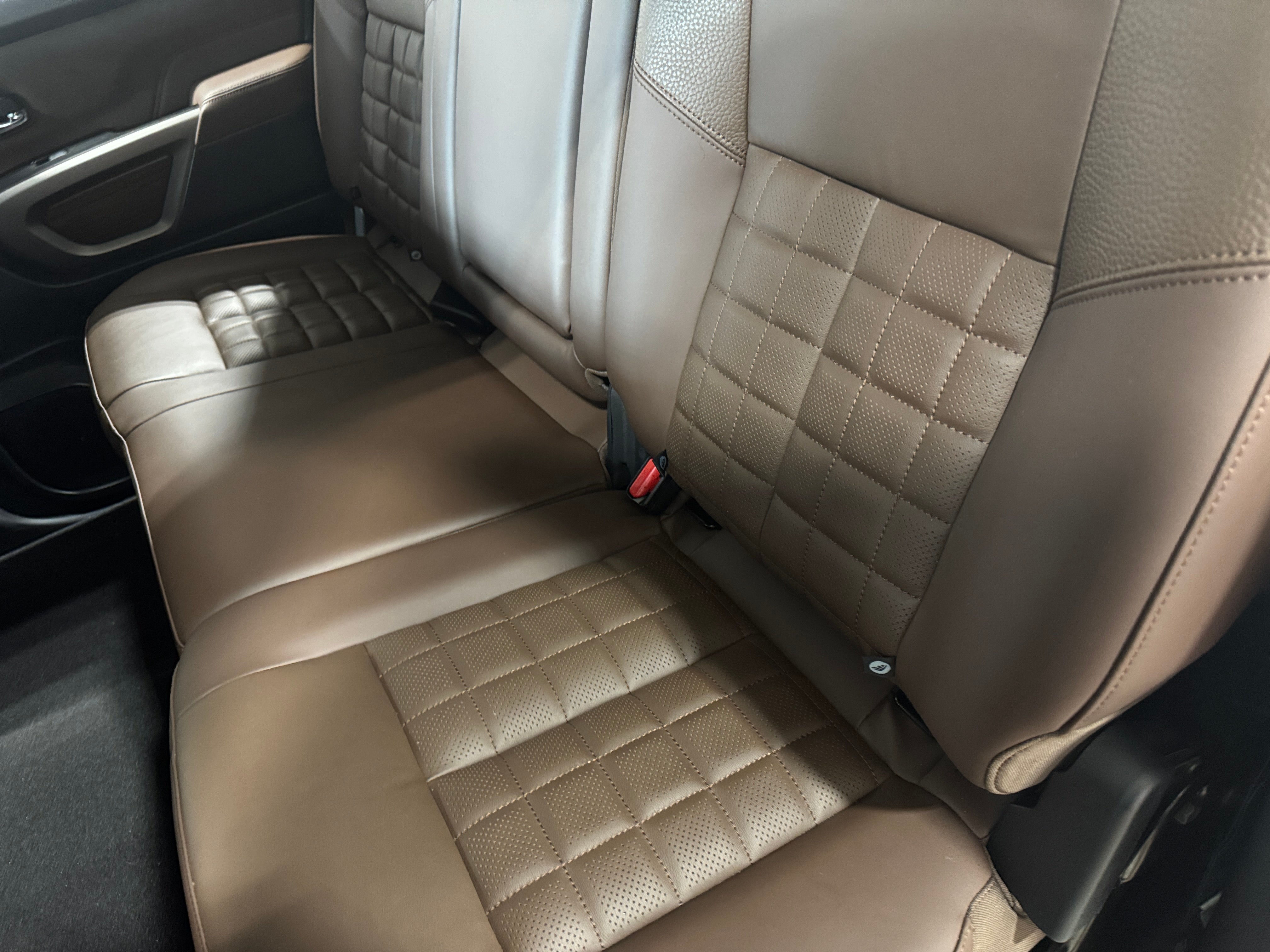 2024 Nissan Titan Platinum Reserve 5