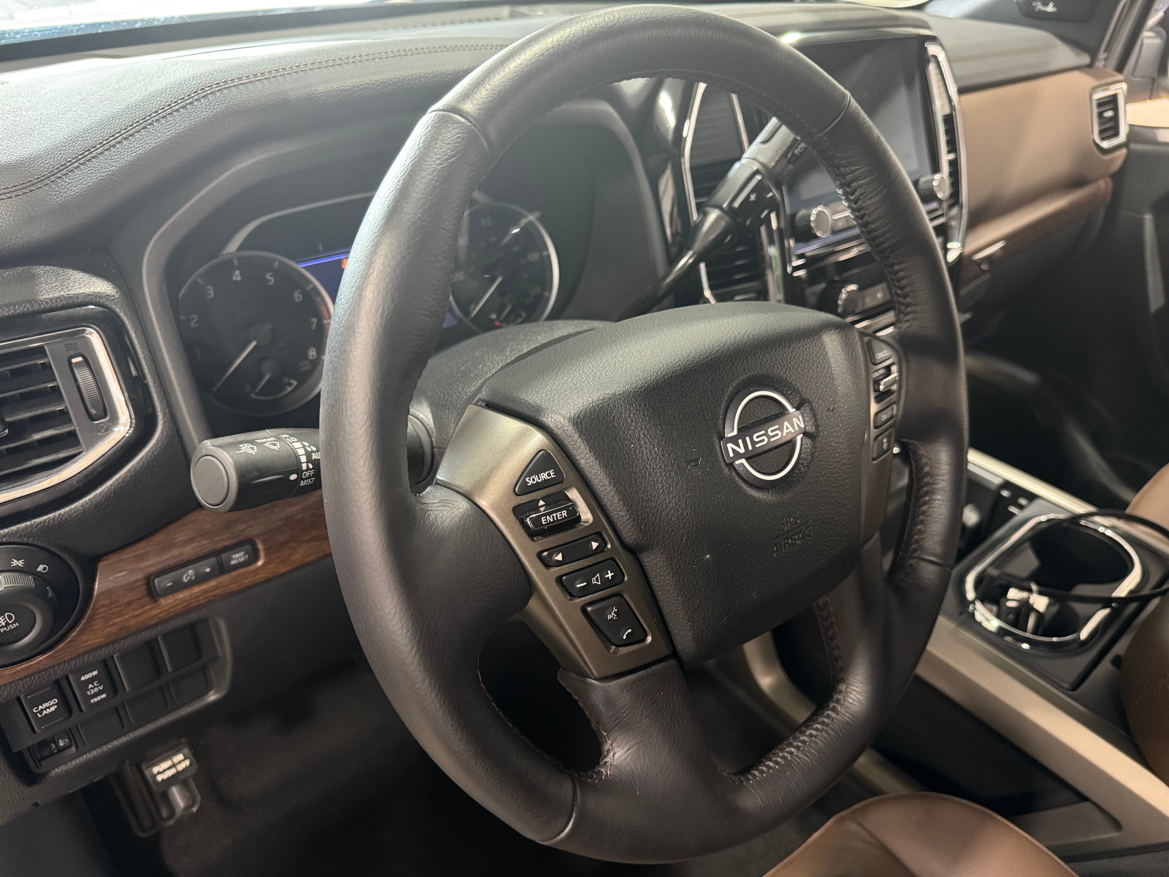 2024 Nissan Titan Platinum Reserve 2