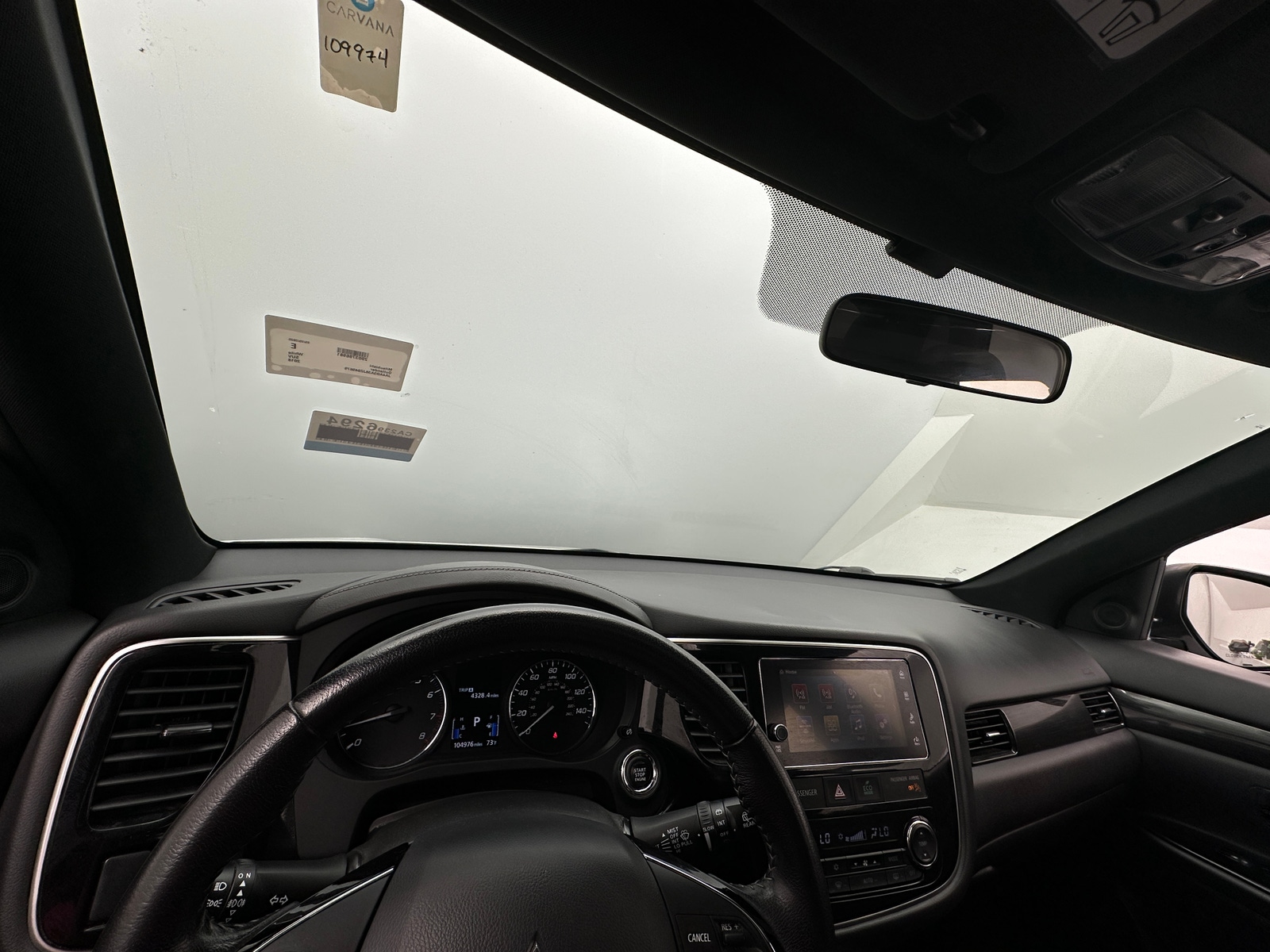 Thumbnail: 2018 Mitsubishi Outlander - 3