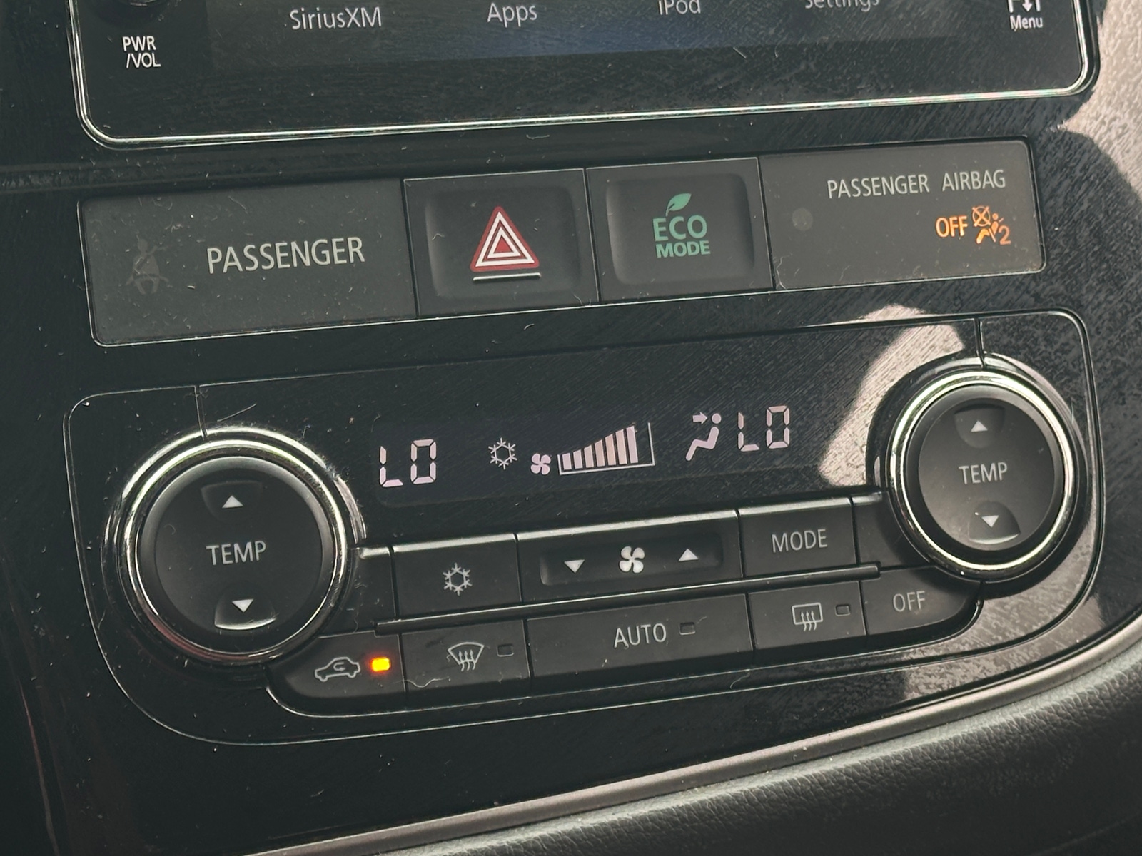 Thumbnail: 2018 Mitsubishi Outlander - 4