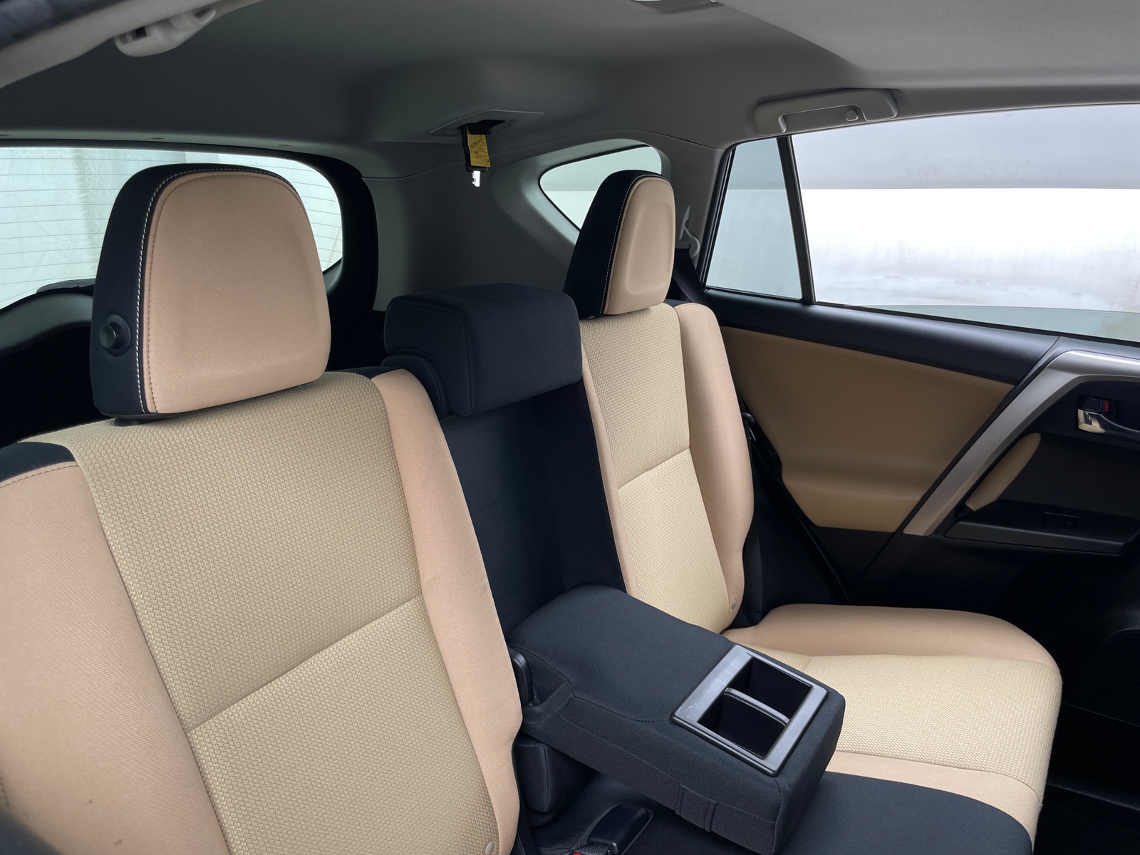 Thumbnail: 2016 Toyota RAV4 - 6