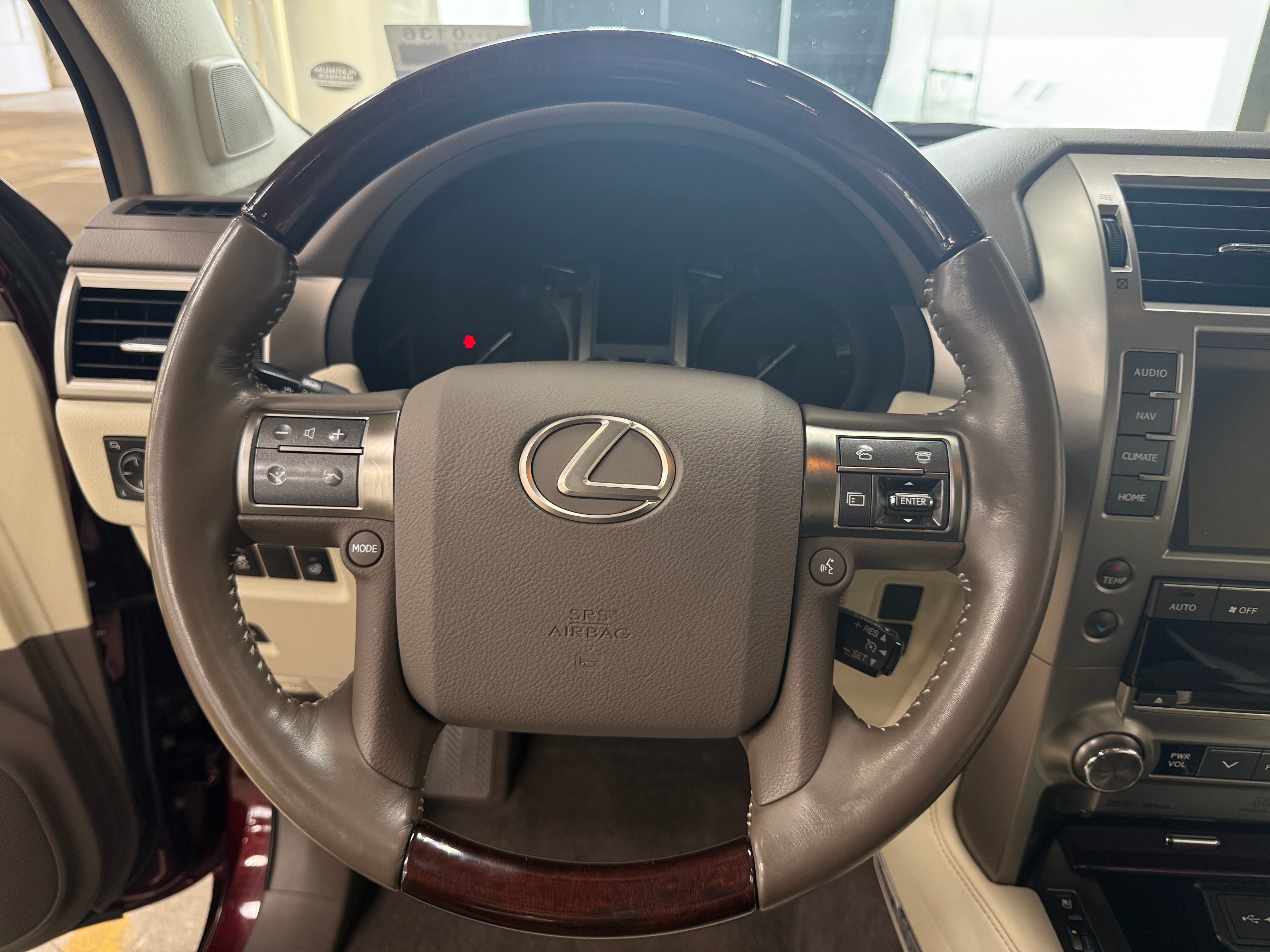 Thumbnail: 2017 Lexus GX - 5