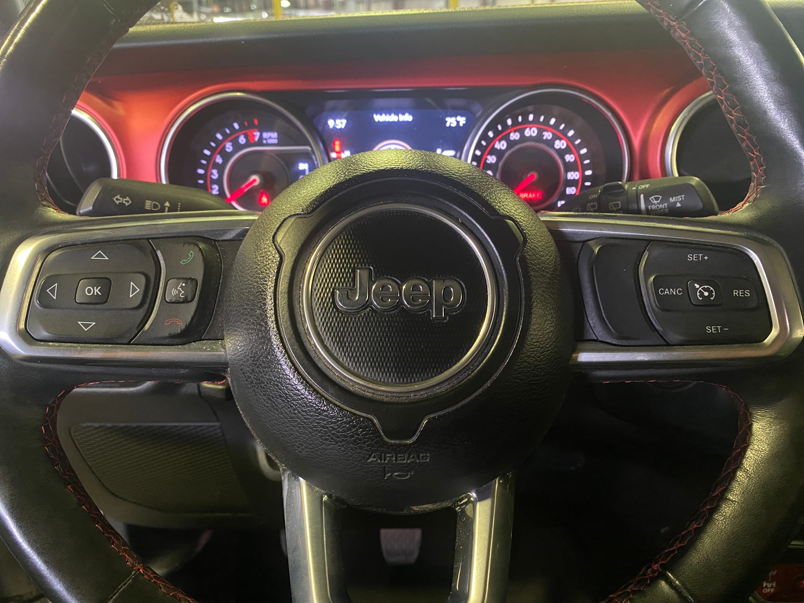 Thumbnail: 2018 Jeep Wrangler - 5