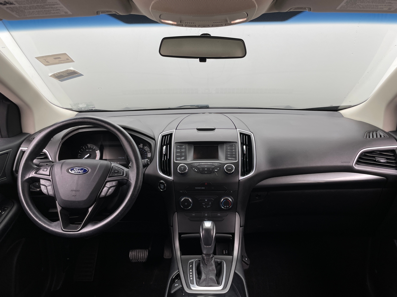 Thumbnail: 2017 Ford Edge - 3