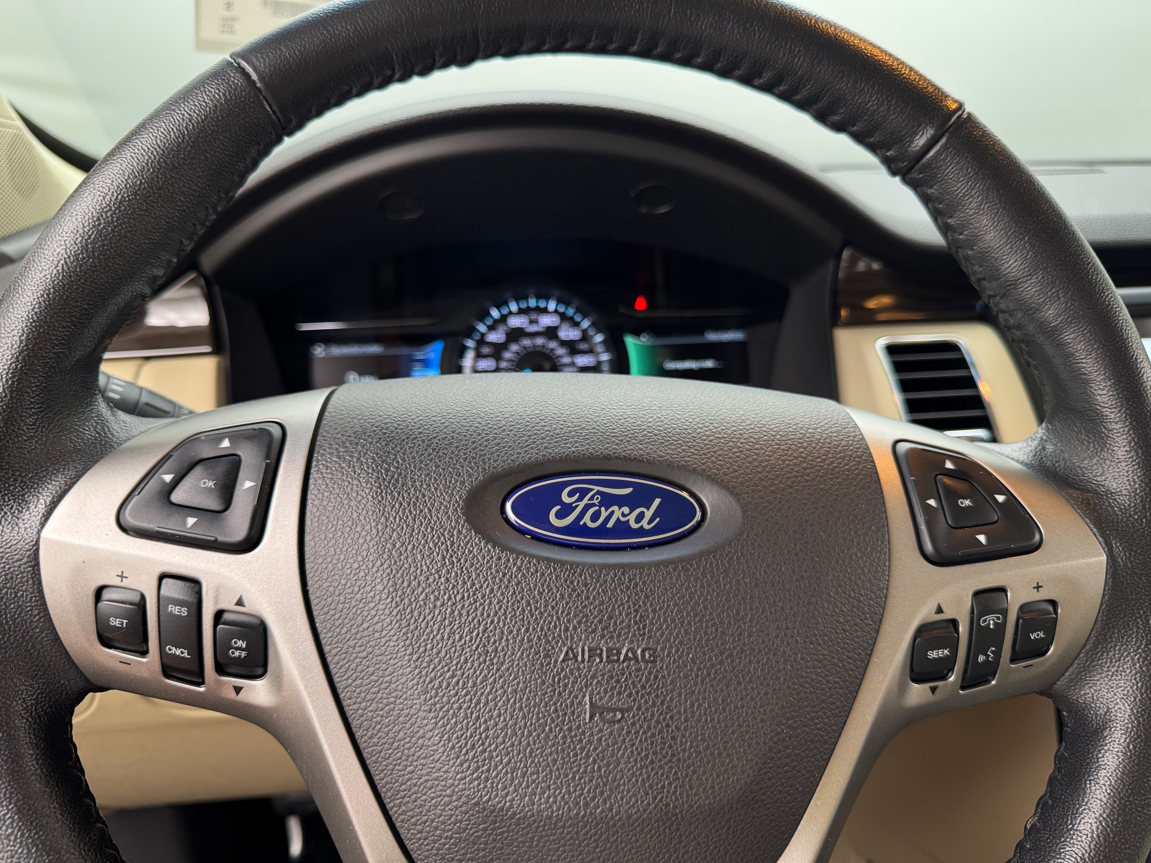 2019 Ford Flex SEL 4
