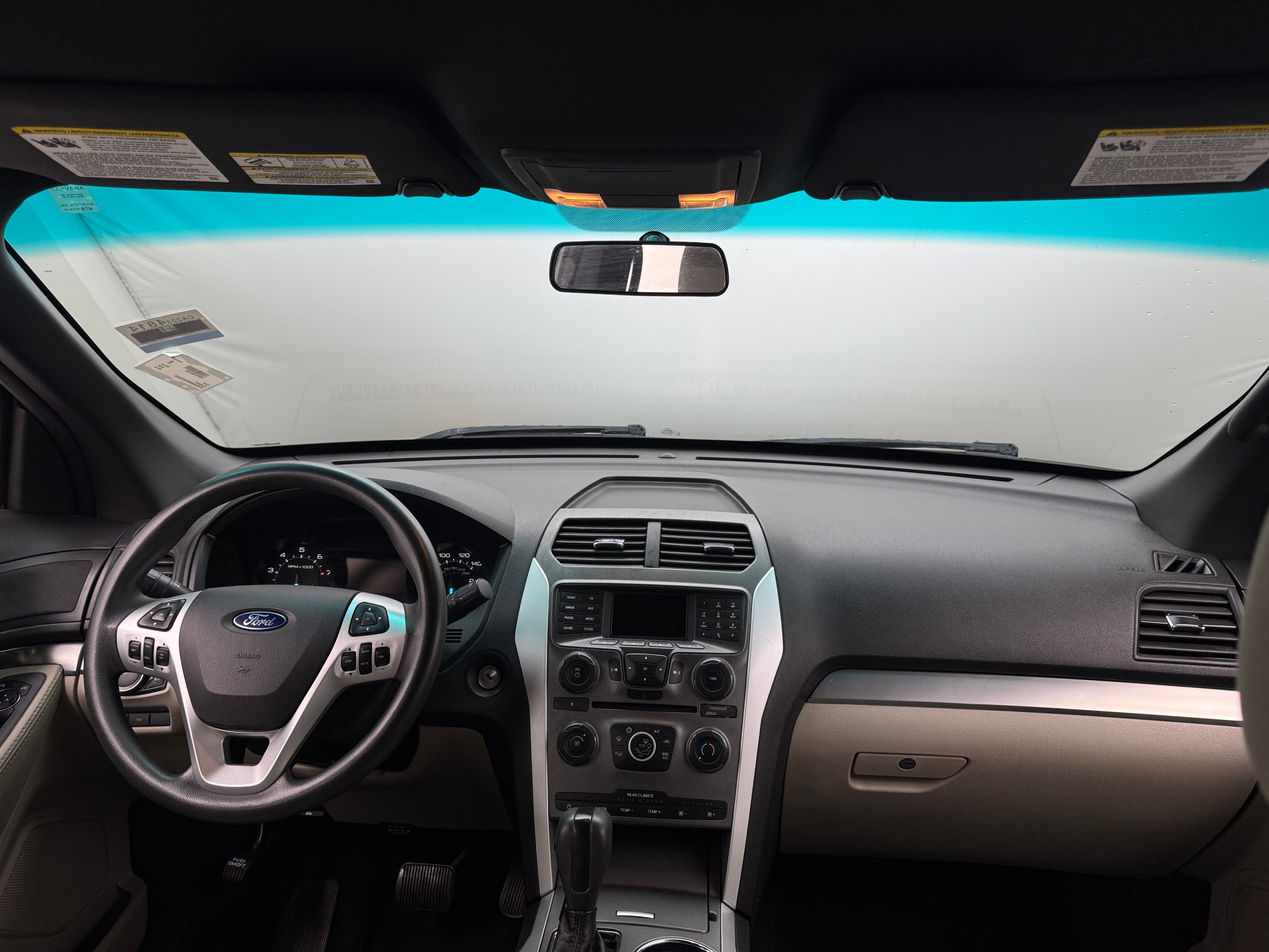 2014 Ford Explorer Base 3