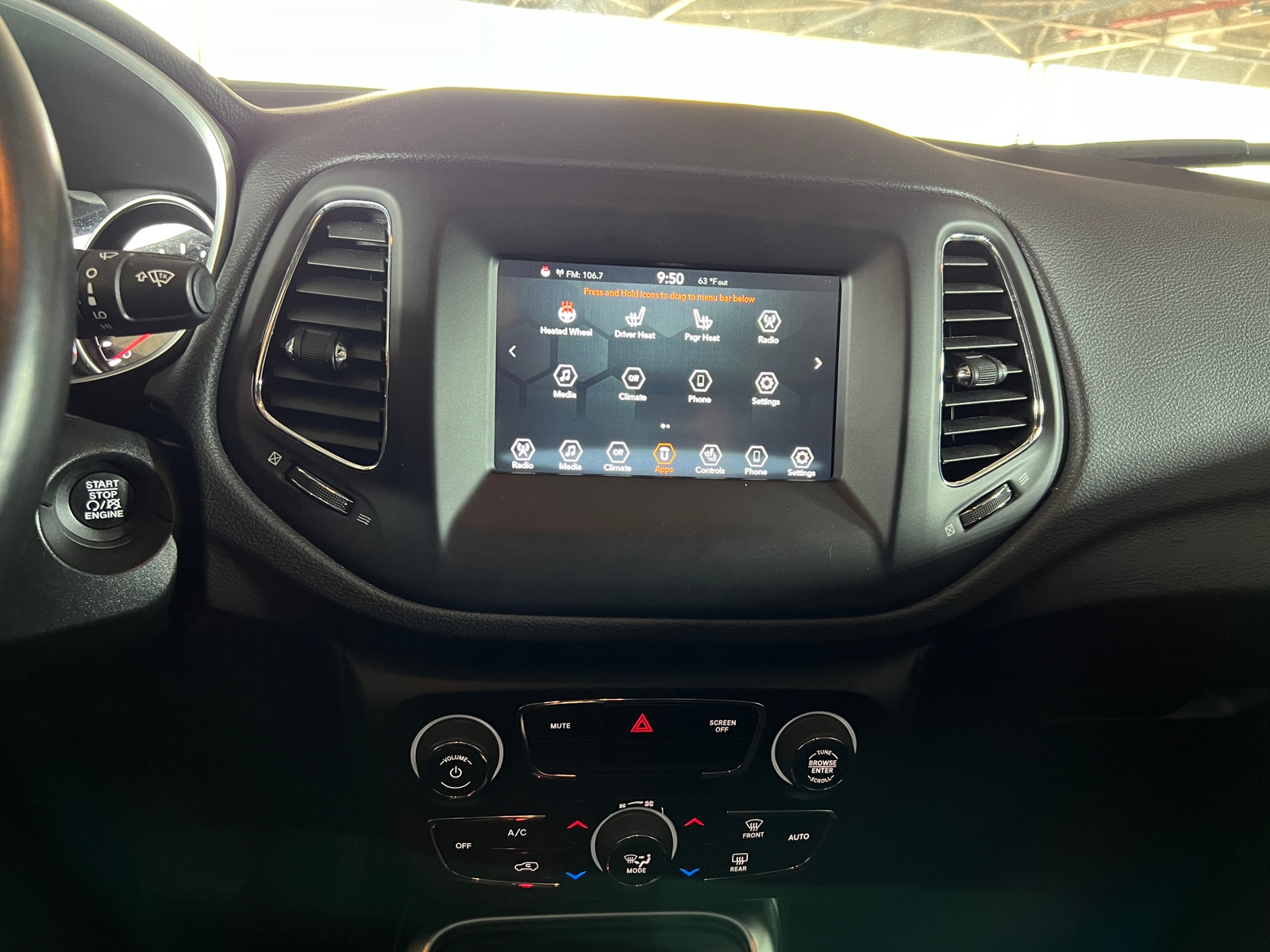 Thumbnail: 2021 Jeep Compass - 4
