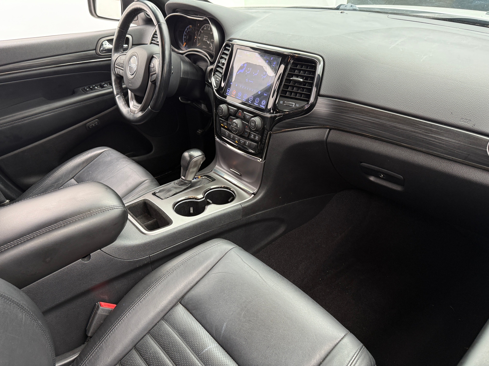 Thumbnail: 2020 Jeep Grand Cherokee - 2