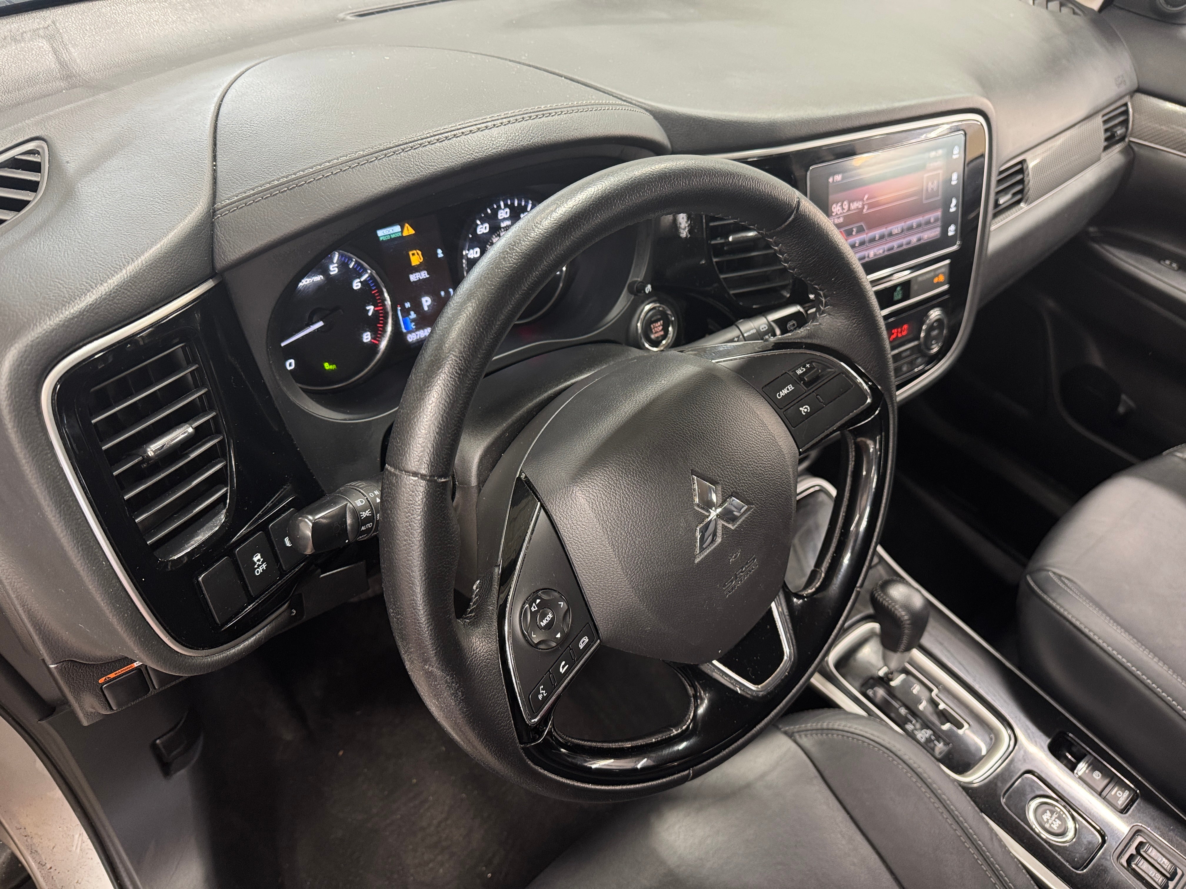 2019 Mitsubishi Outlander SEL 2