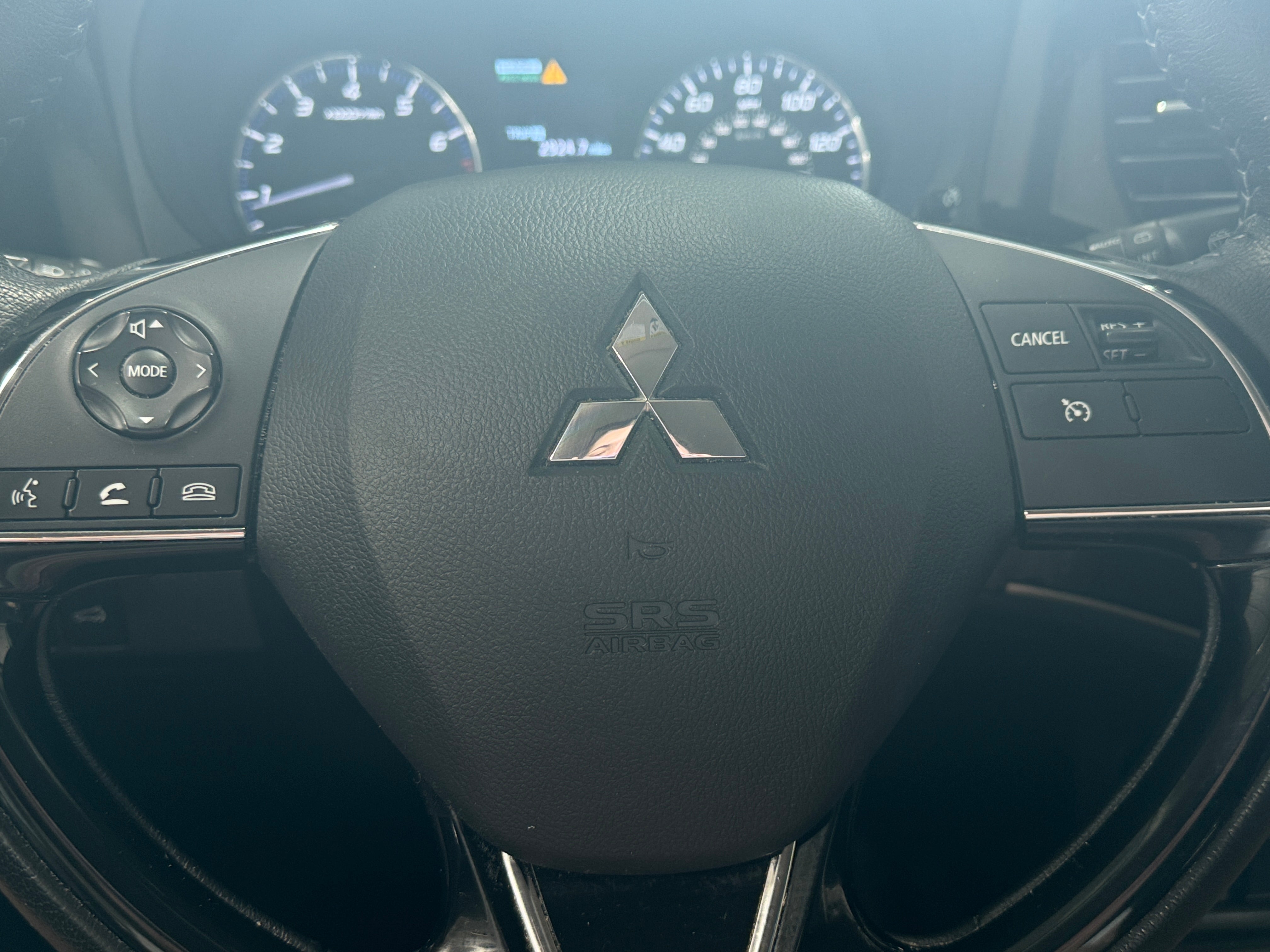 2019 Mitsubishi Outlander SEL 4
