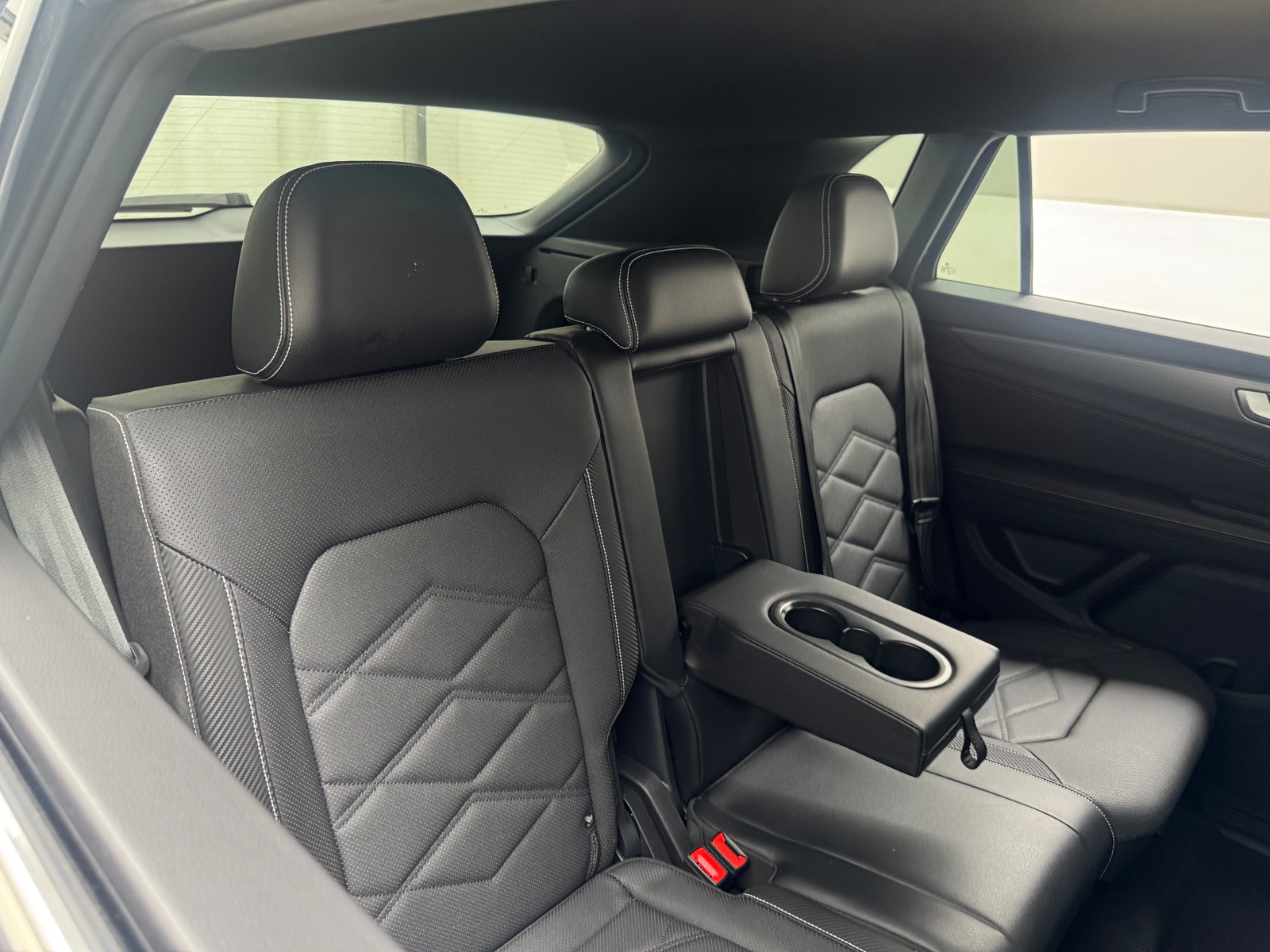 Thumbnail: 2024 Volkswagen Atlas - 5