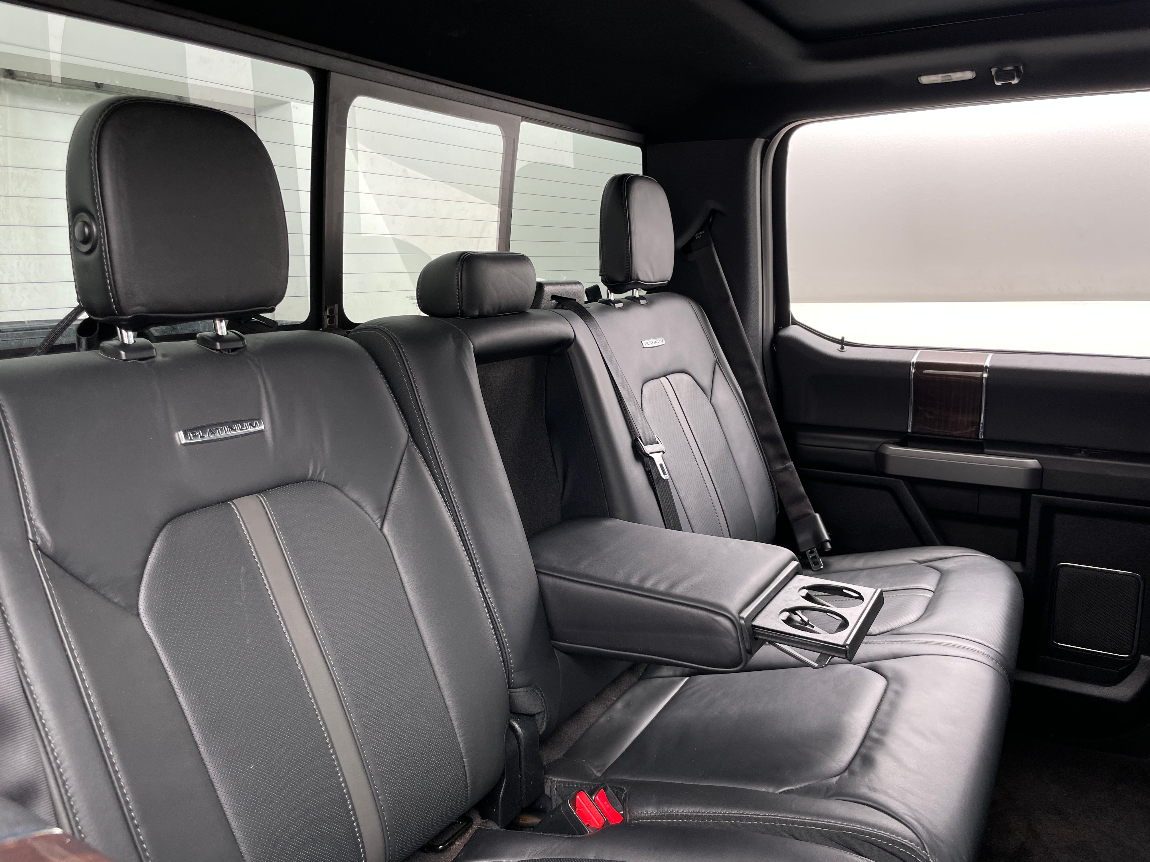 2016 Ford Econoline E-150 5