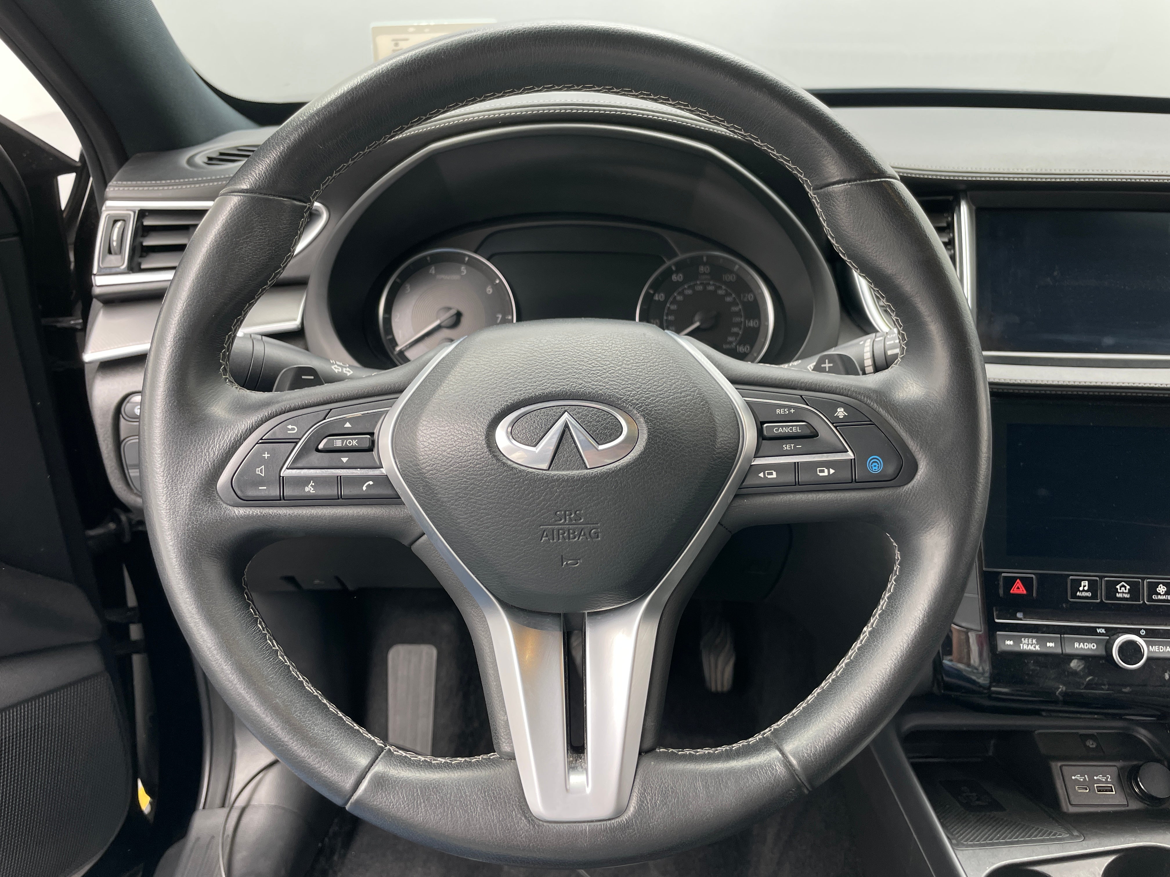 Thumbnail: 2024 INFINITI QX55 - 4