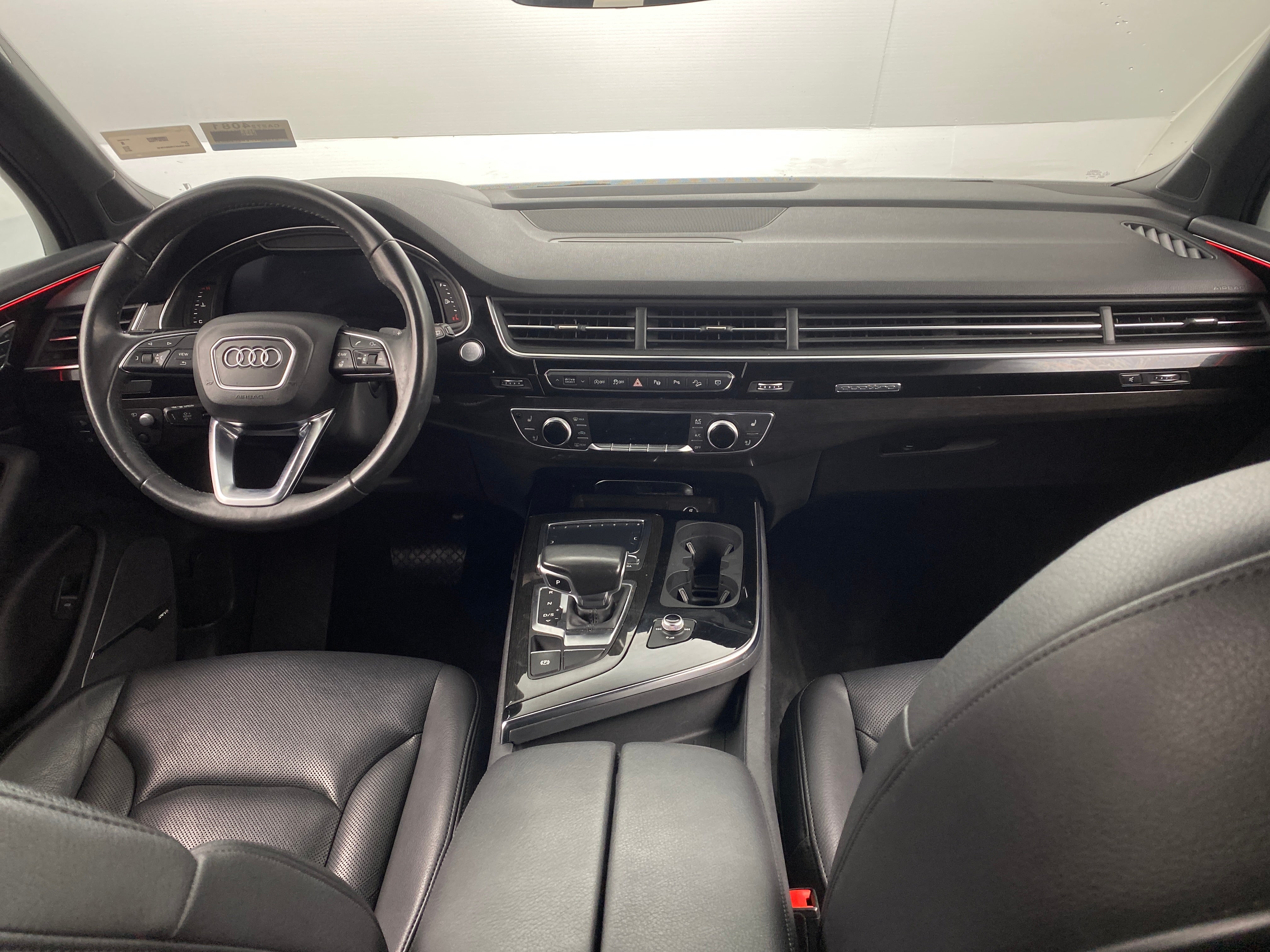 2019 Audi Q7 Prestige 2