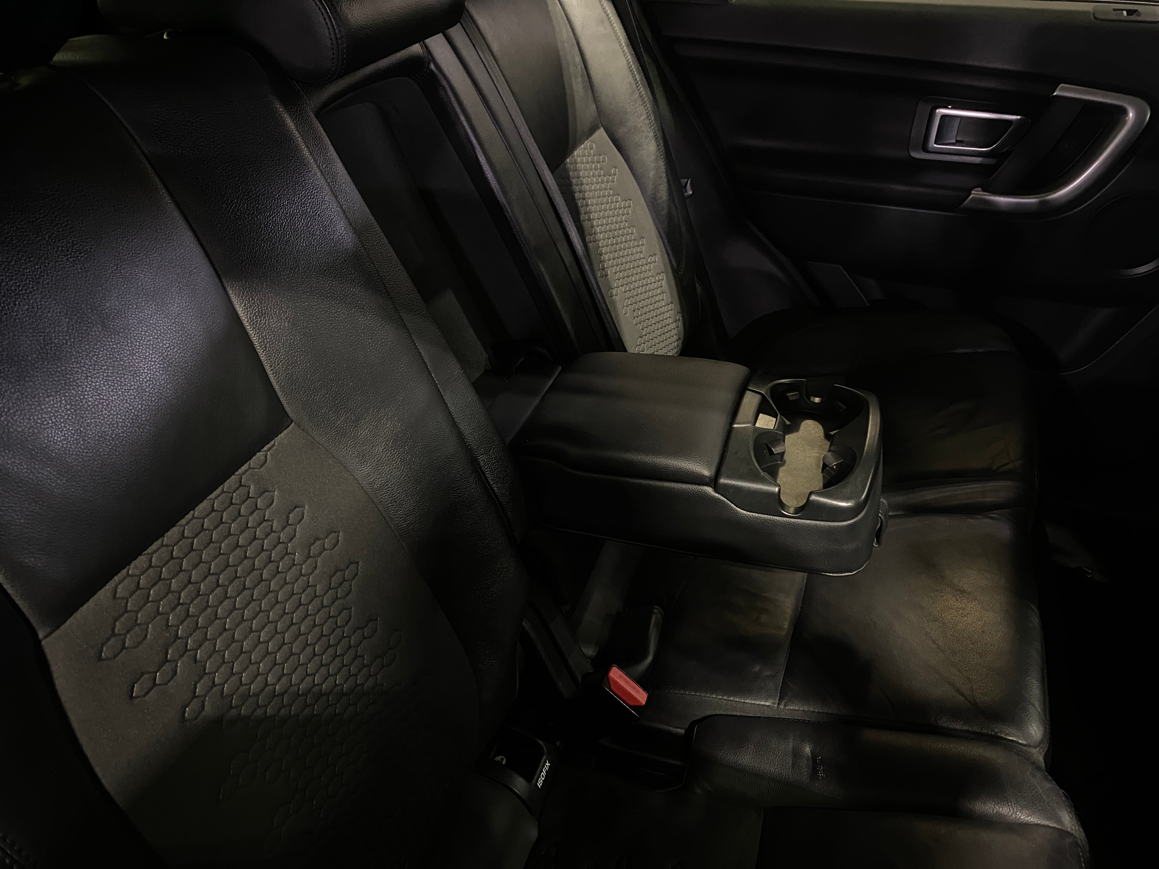 Thumbnail: 2018 Land Rover Discovery Sport - 5