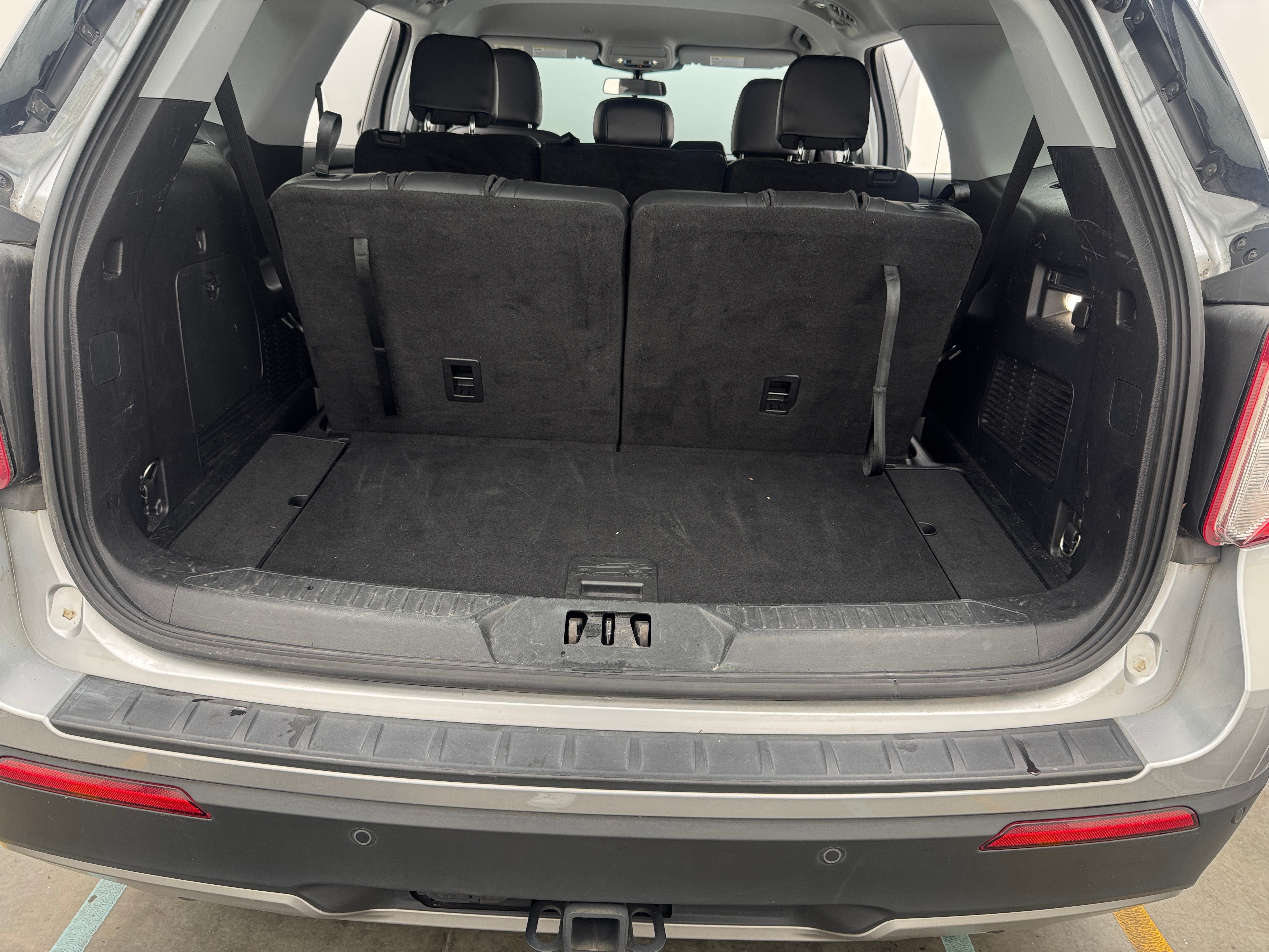 2022 Ford Explorer XLT 6