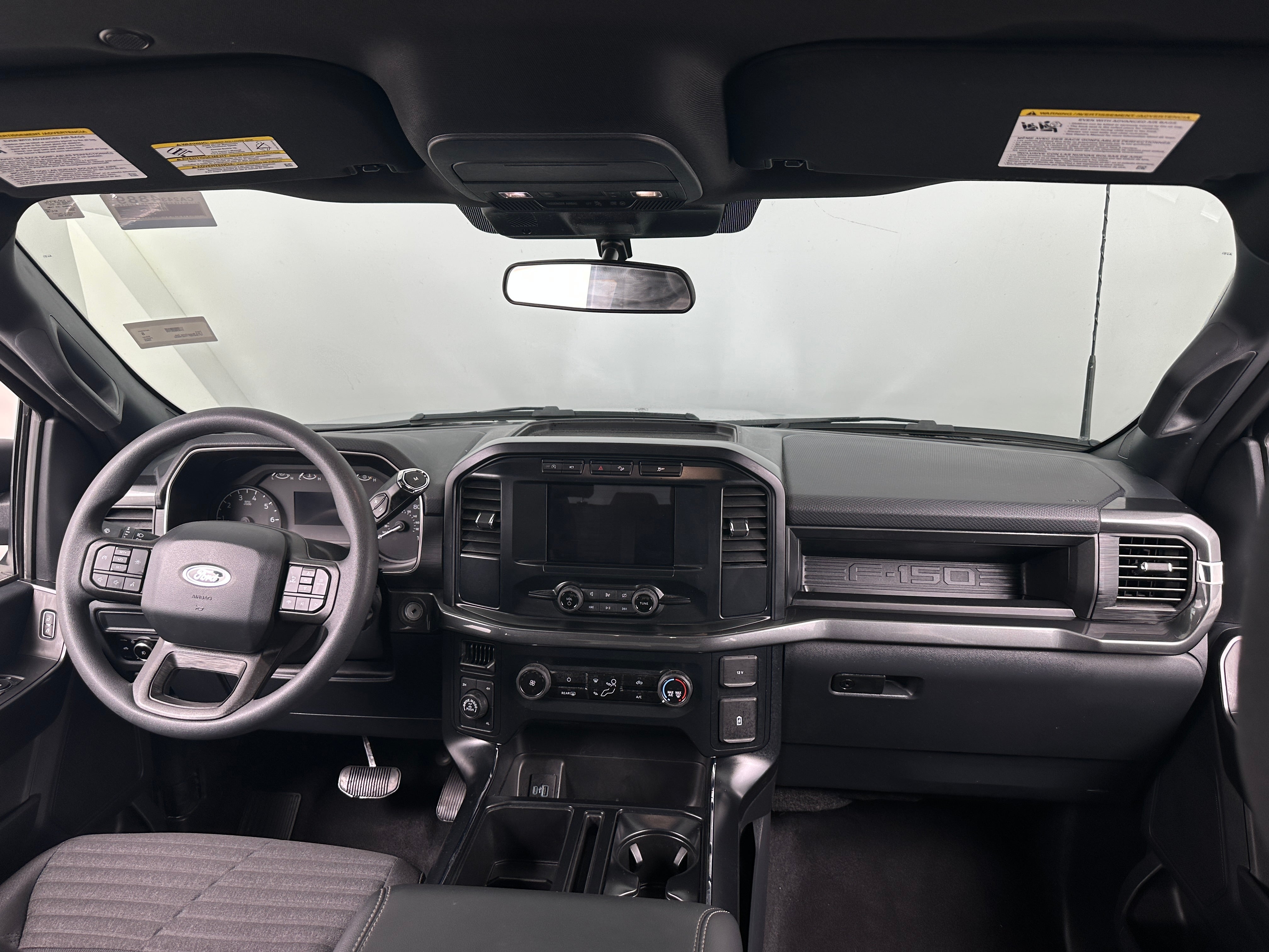 2023 Ford Econoline E-150 3