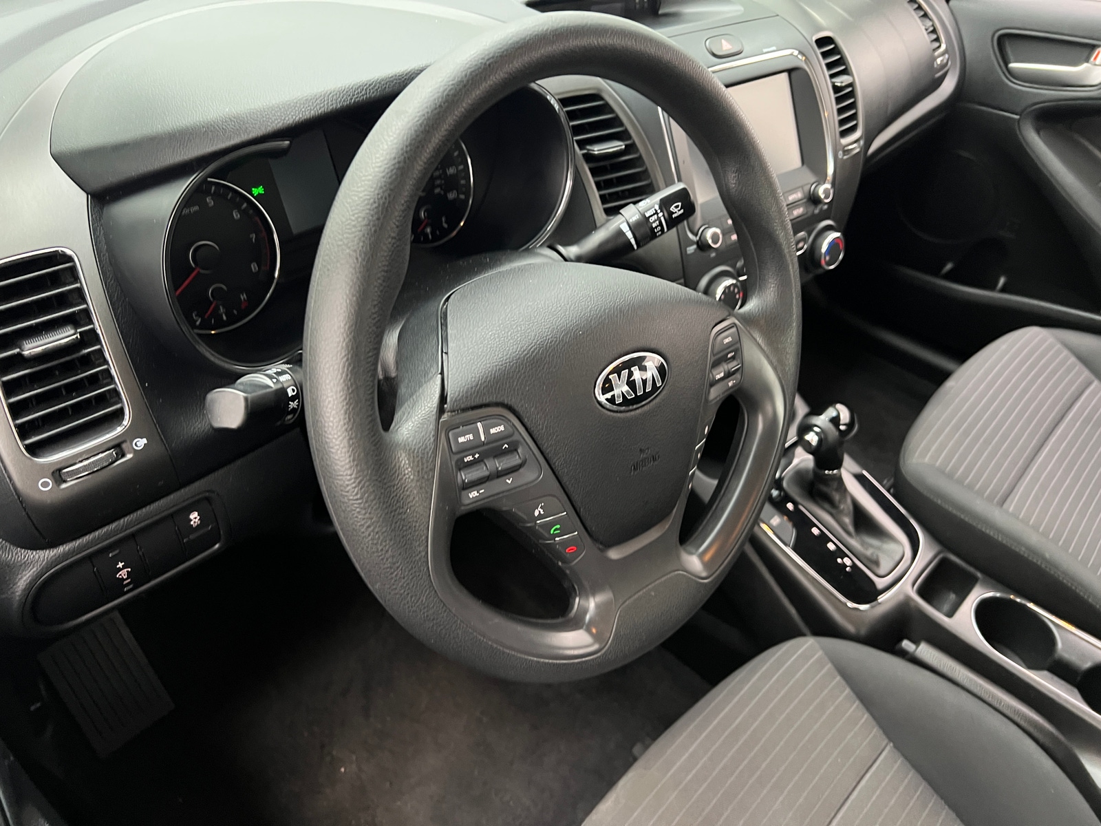 Thumbnail: 2018 Kia Forte - 5