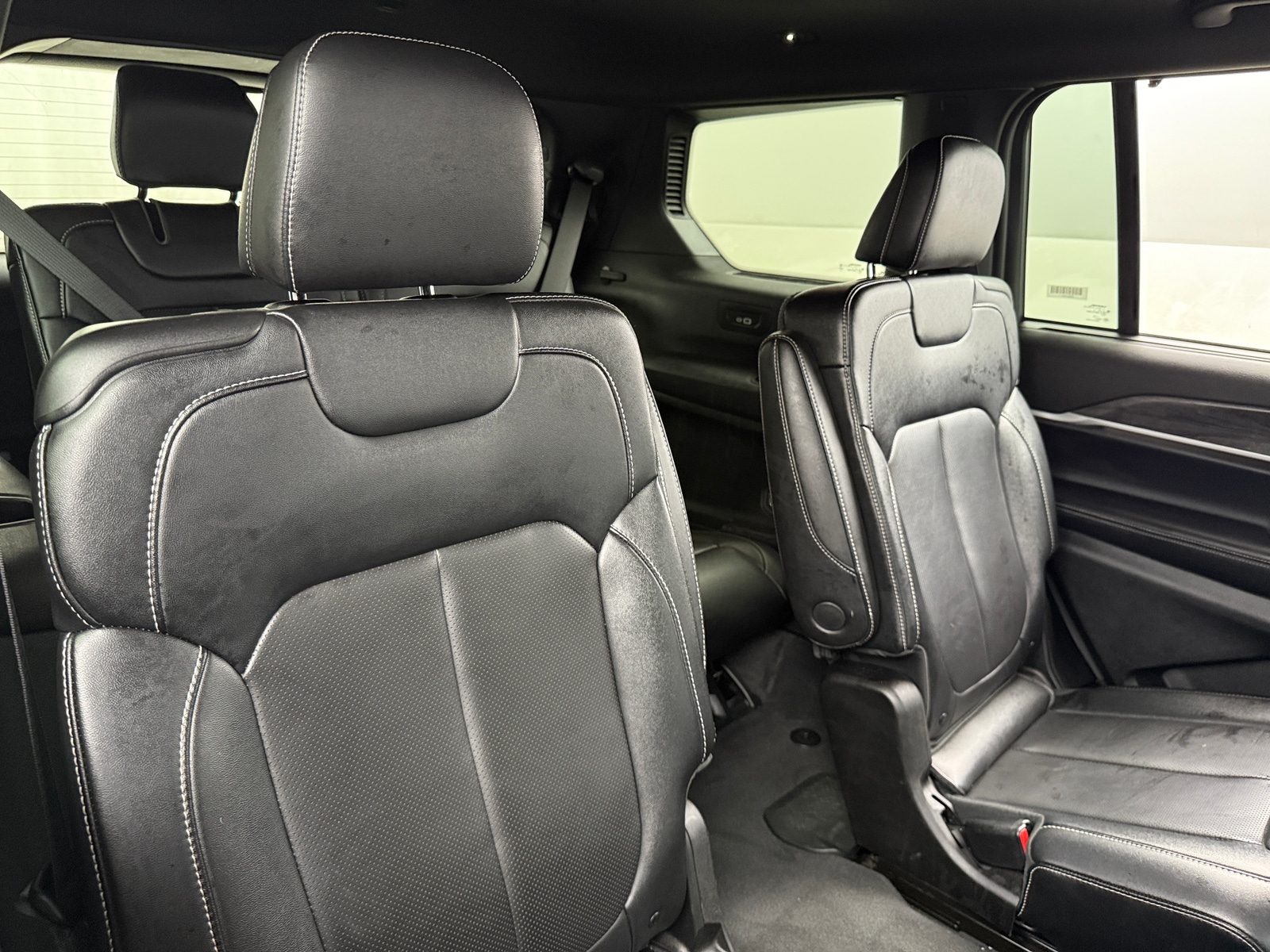 Thumbnail: 2024 Jeep Grand Cherokee L - 5