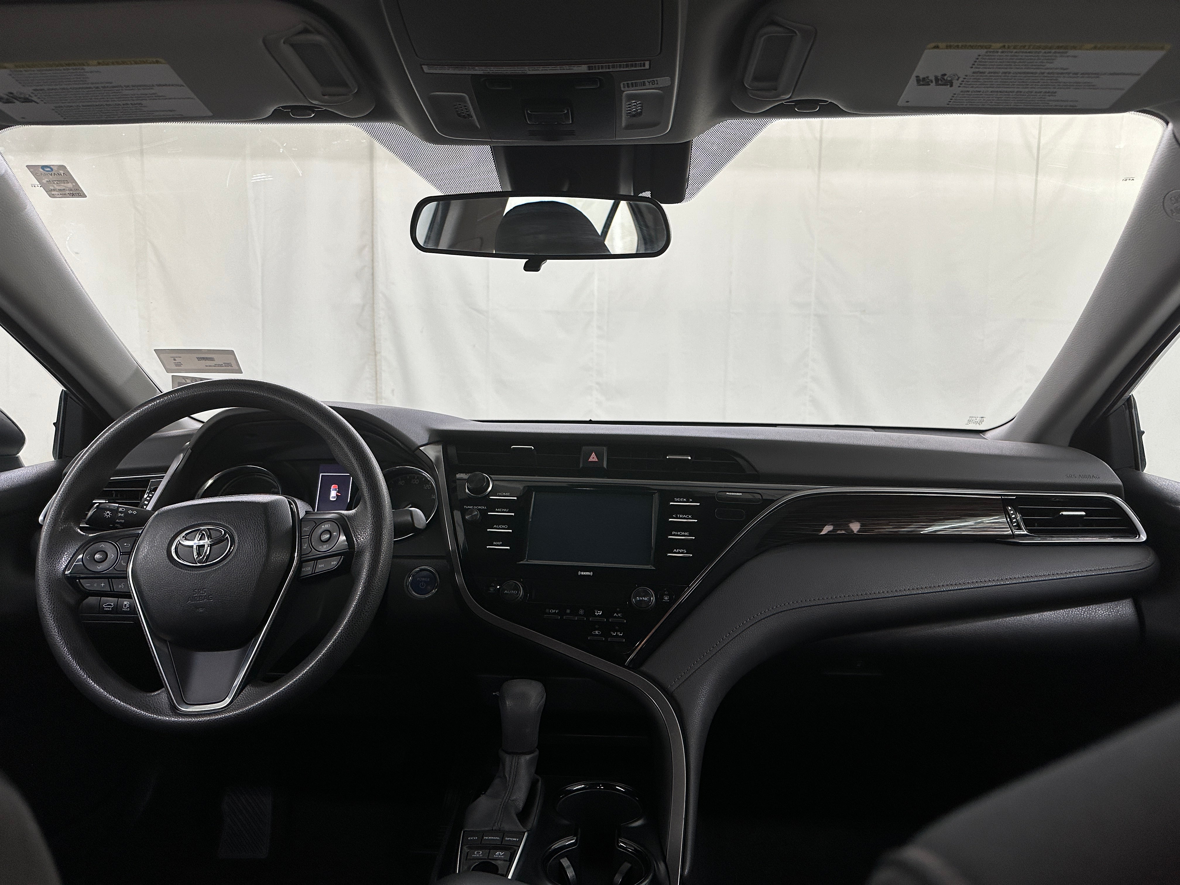 Thumbnail: 2020 Toyota Camry - 3