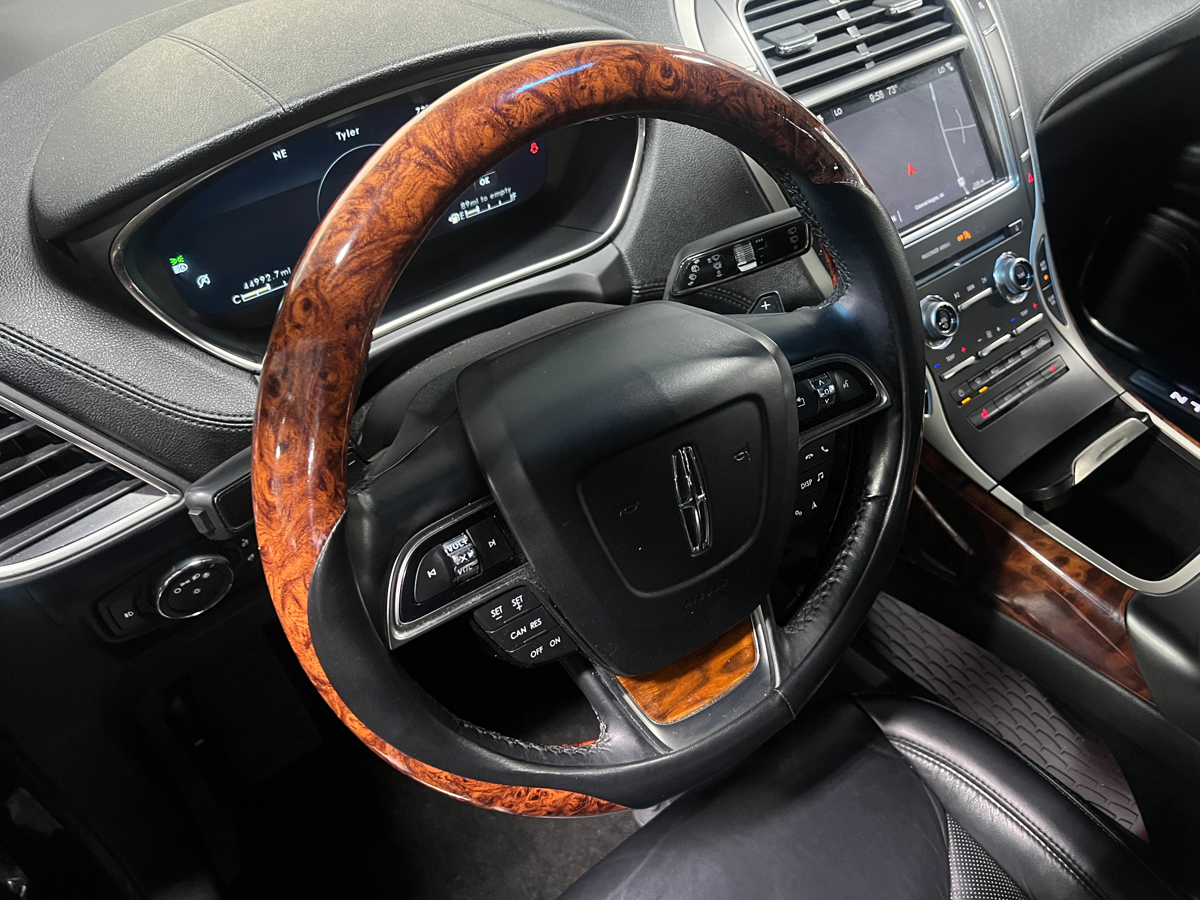 2019 Lincoln Nautilus Select 4