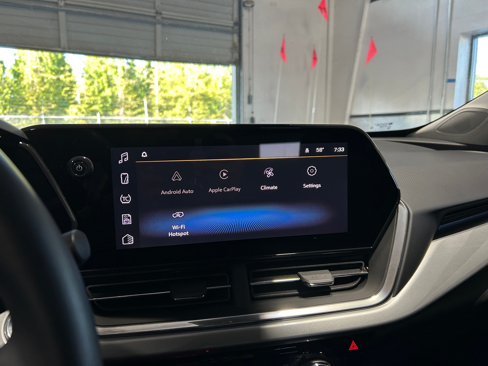 Thumbnail: 2024 Chevrolet Trax - 4