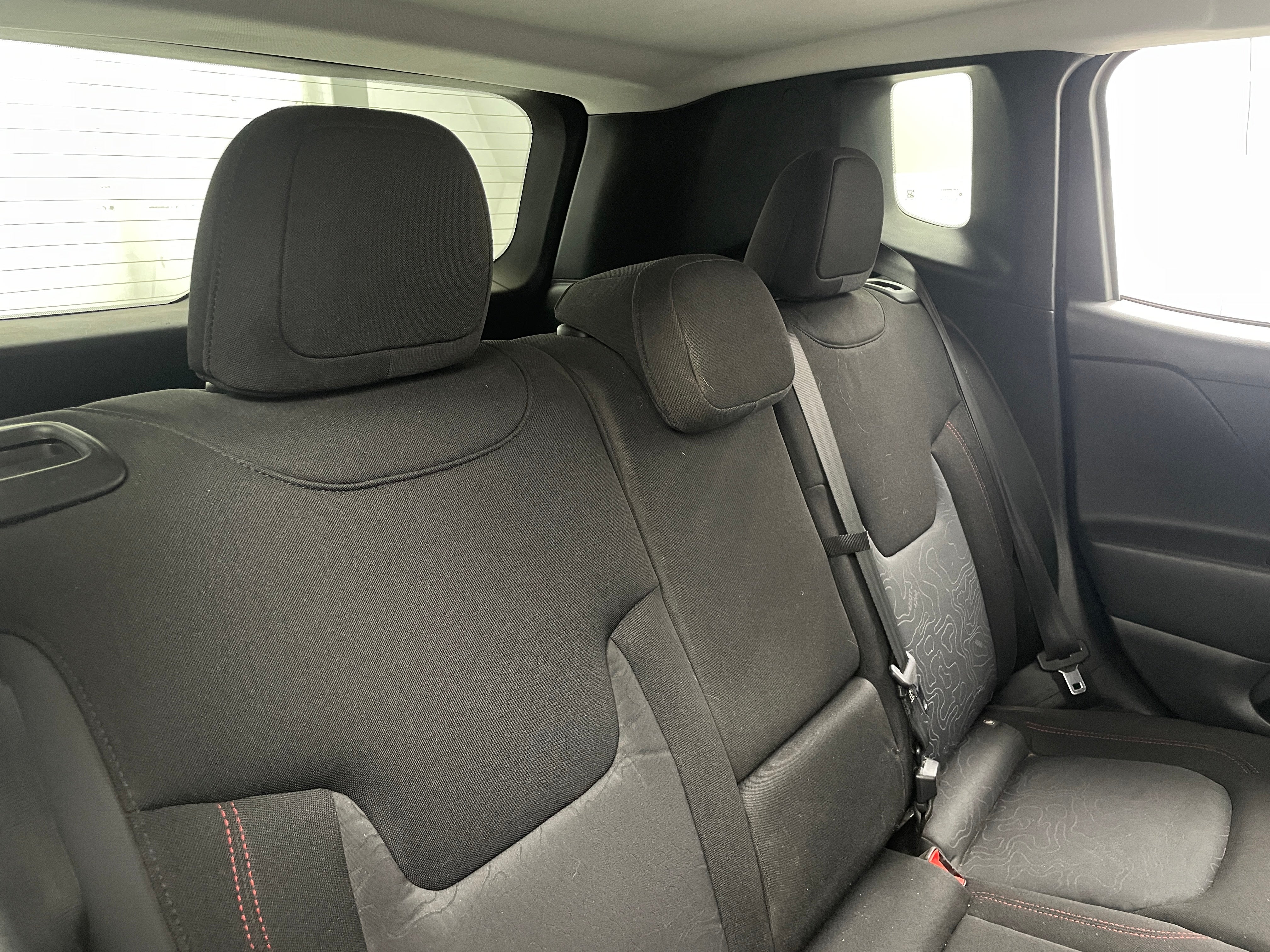2016 Jeep Renegade Trailhawk 6