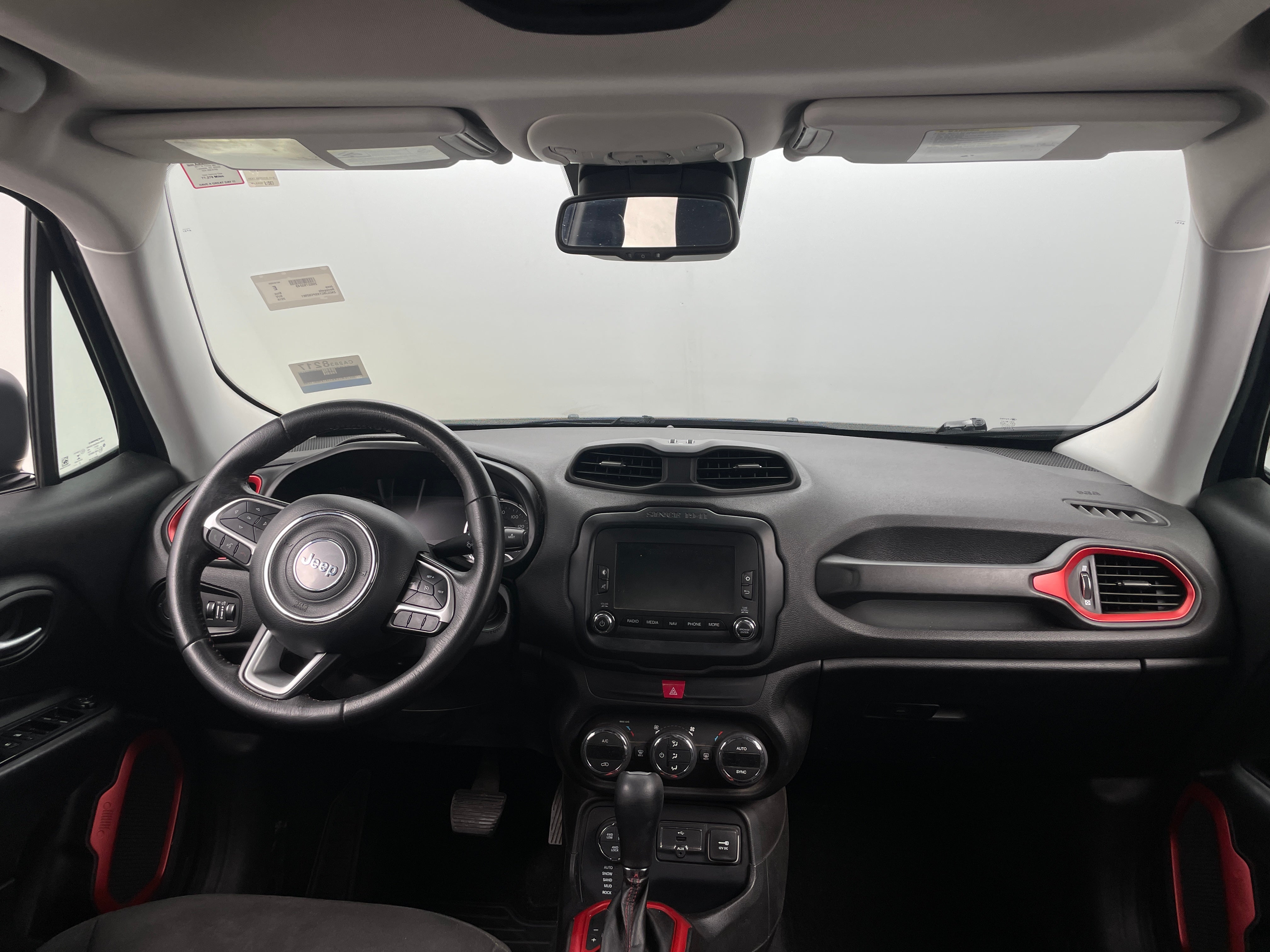 2016 Jeep Renegade Trailhawk 3