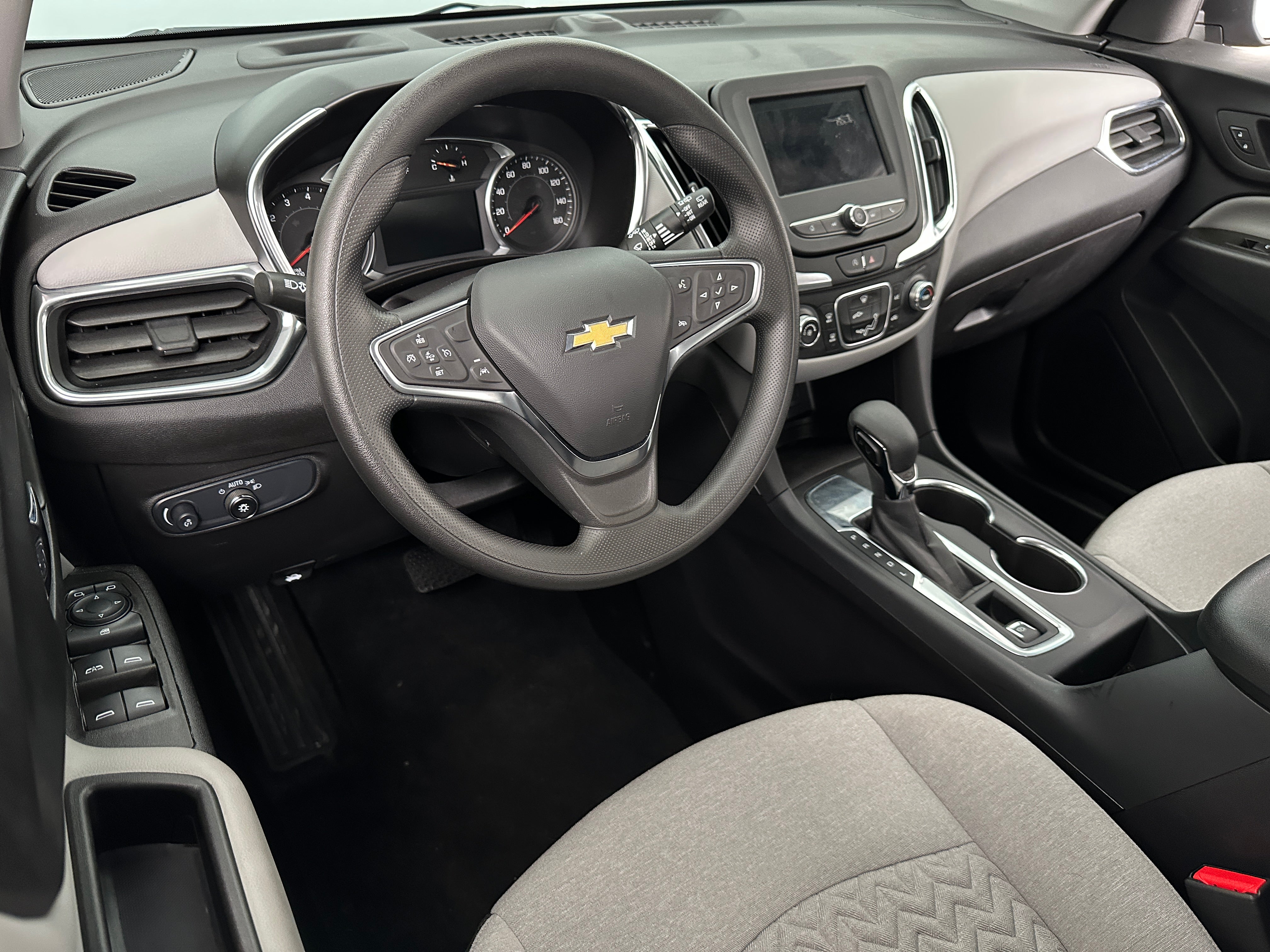 Thumbnail: 2024 Chevrolet Equinox - 3