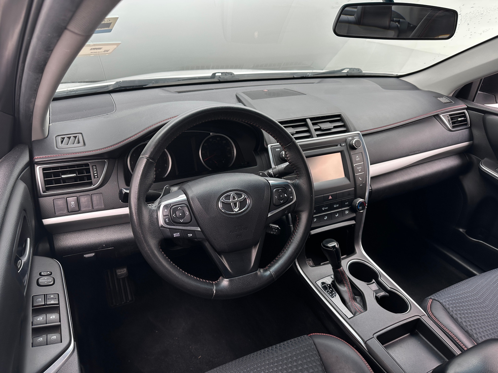 Thumbnail: 2015 Toyota Camry - 3