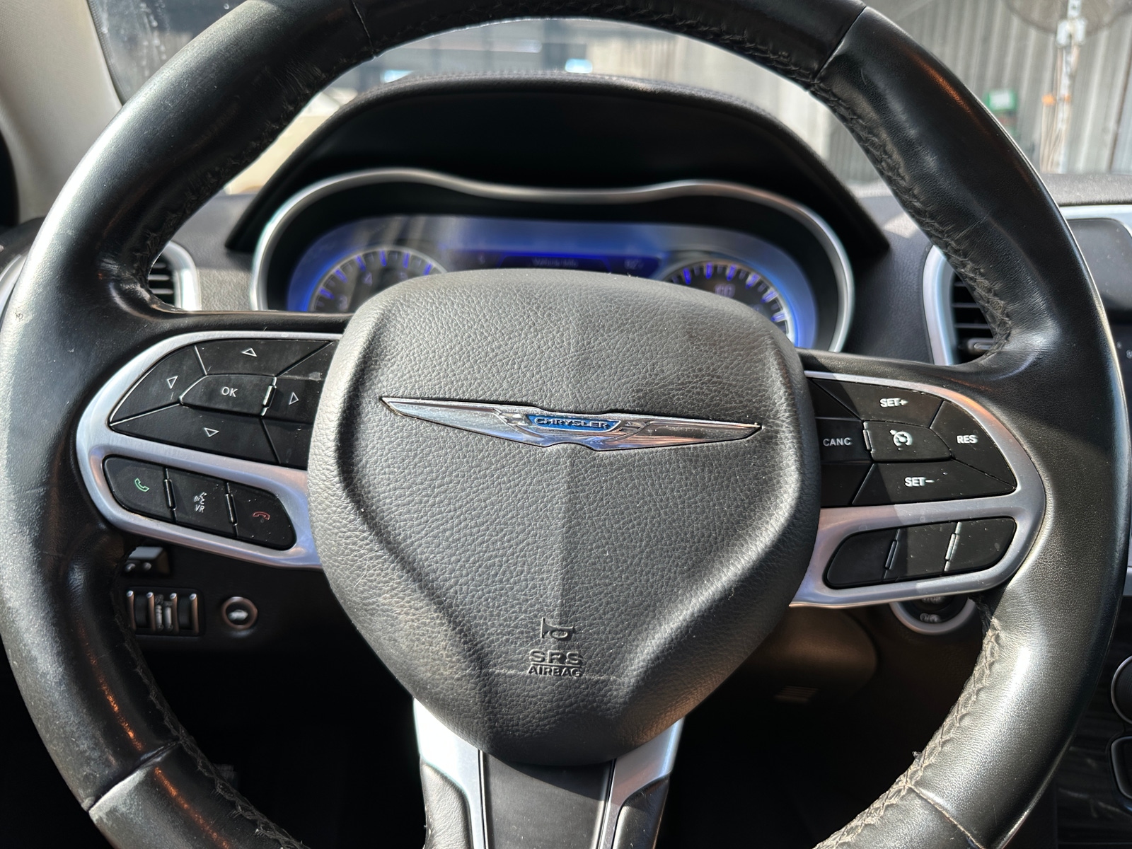 Thumbnail: 2019 Chrysler 300 - 5