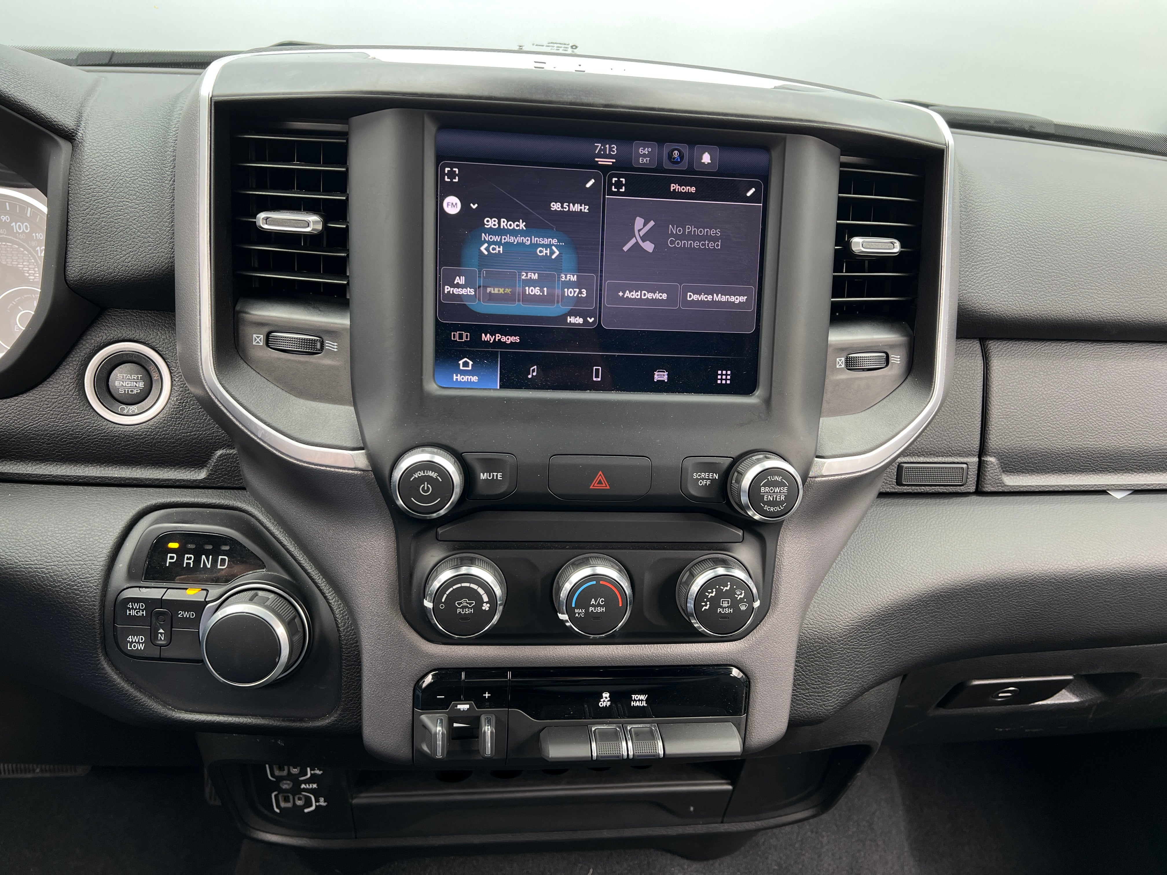 2024 RAM 2500 Big Horn 4
