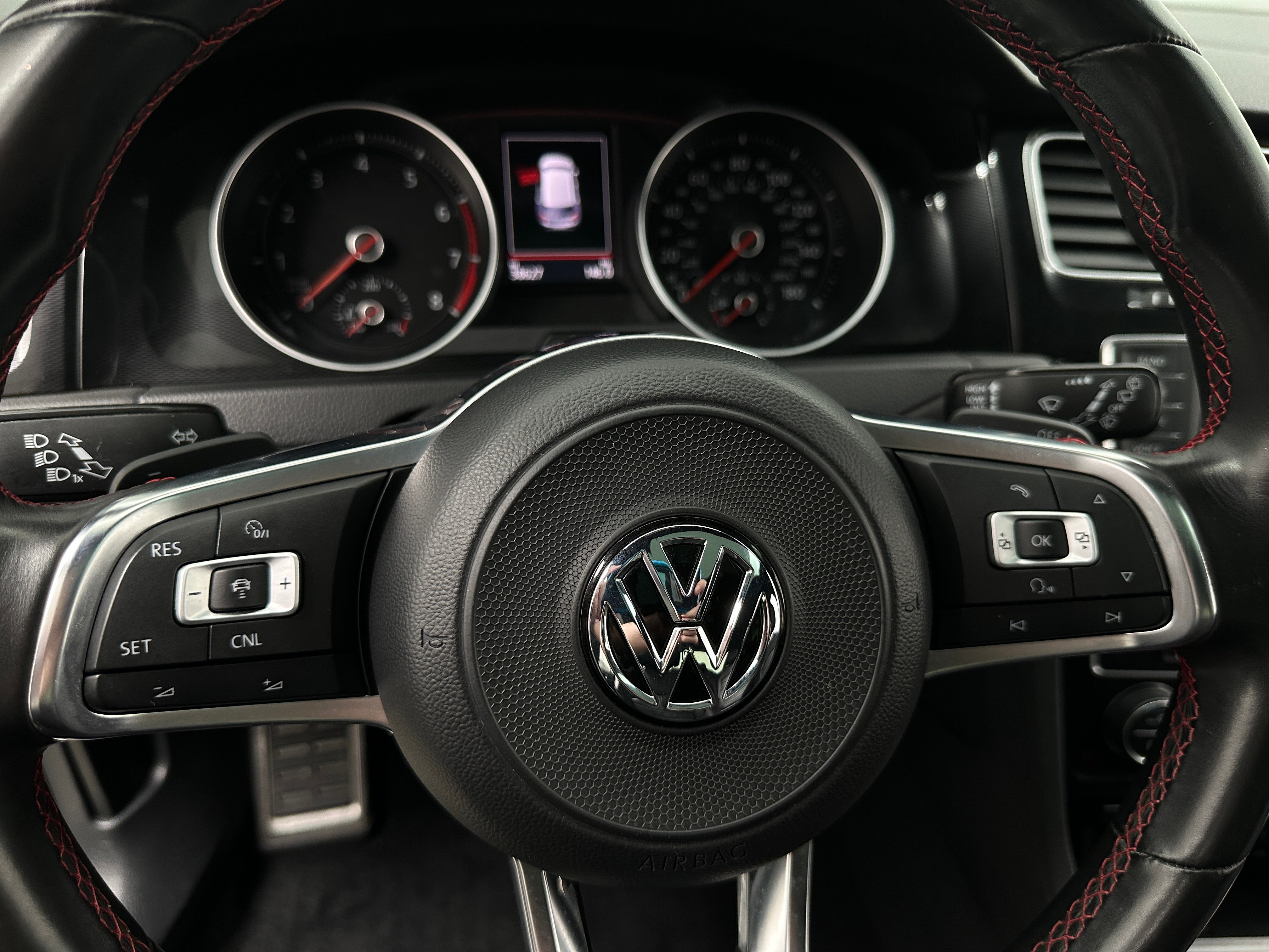 2017 Volkswagen Golf GTI Autobahn 5
