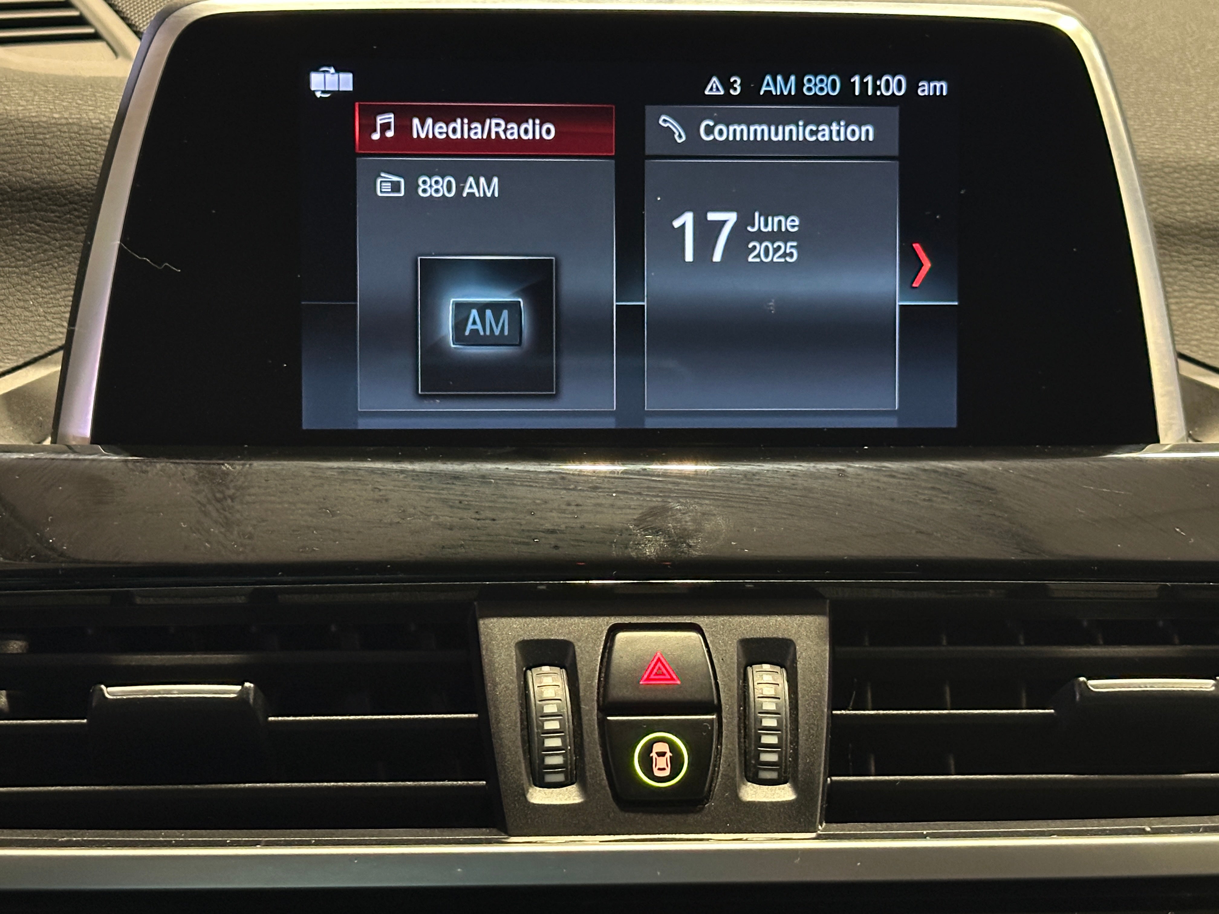 2019 BMW X1 xDrive28i 3